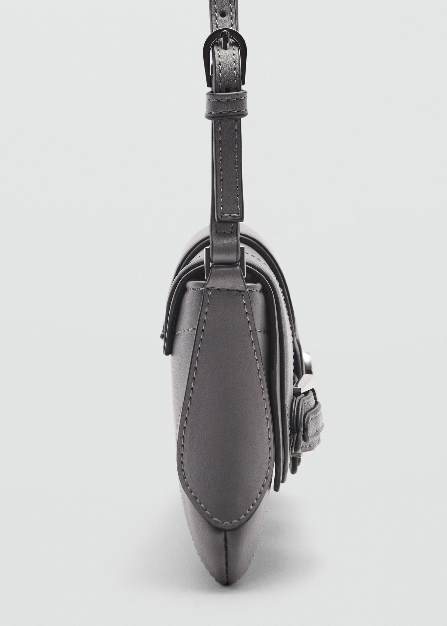 Shoulder bag with buckles detail - Details of the article 1