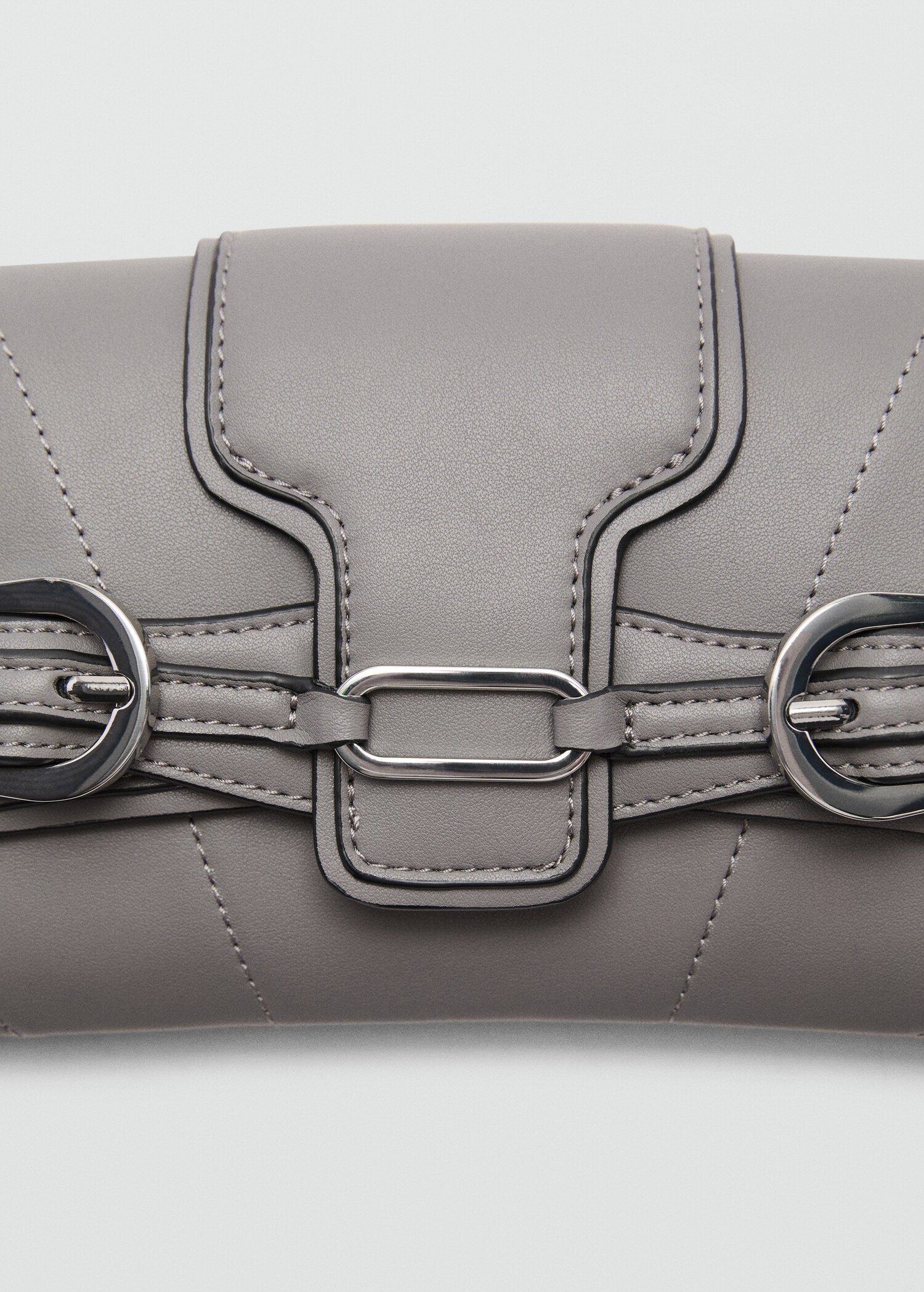 Shoulder bag with buckles detail - Details of the article 2