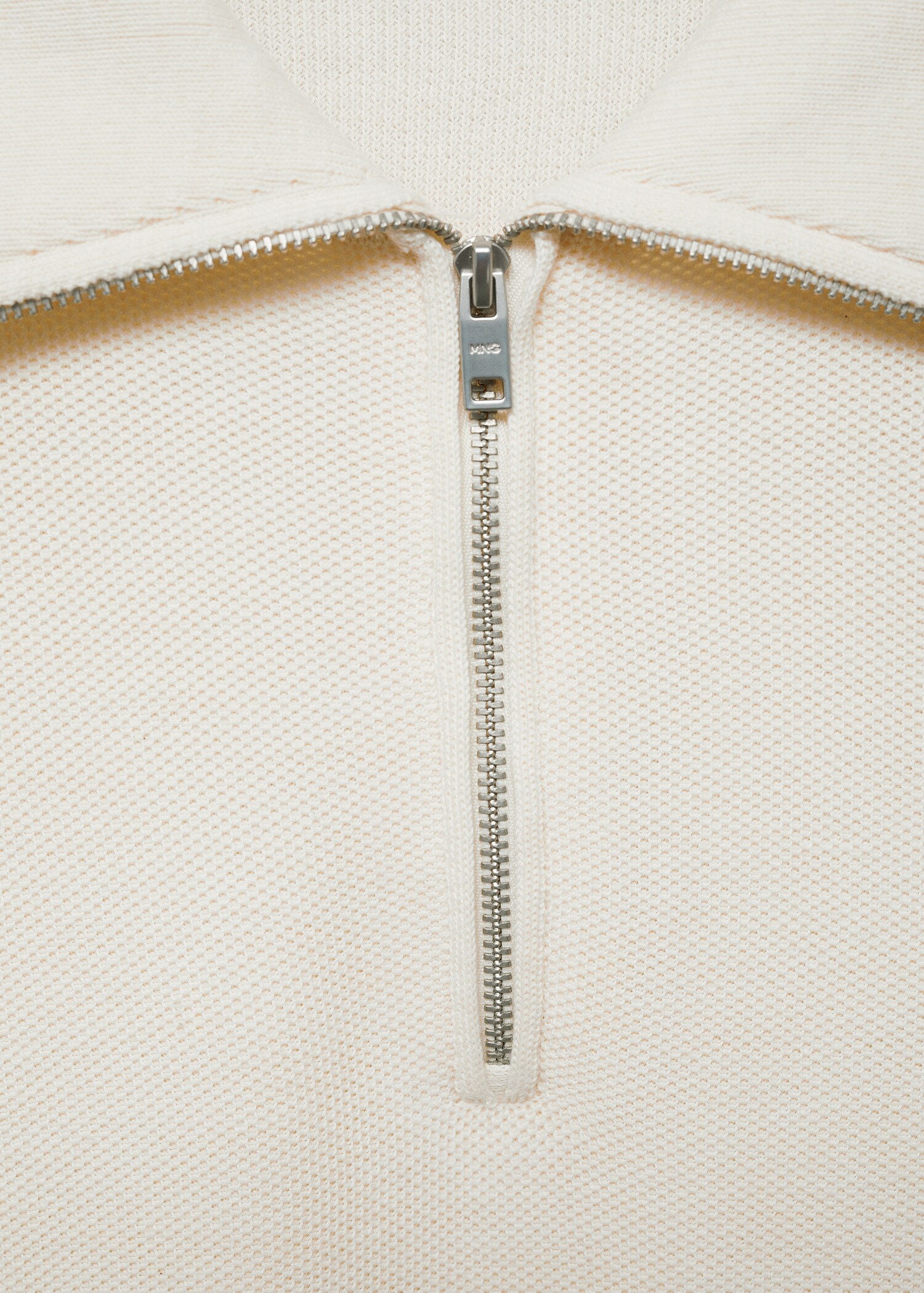 Pull-over structuré col polo zippé - Détail de l'article 8