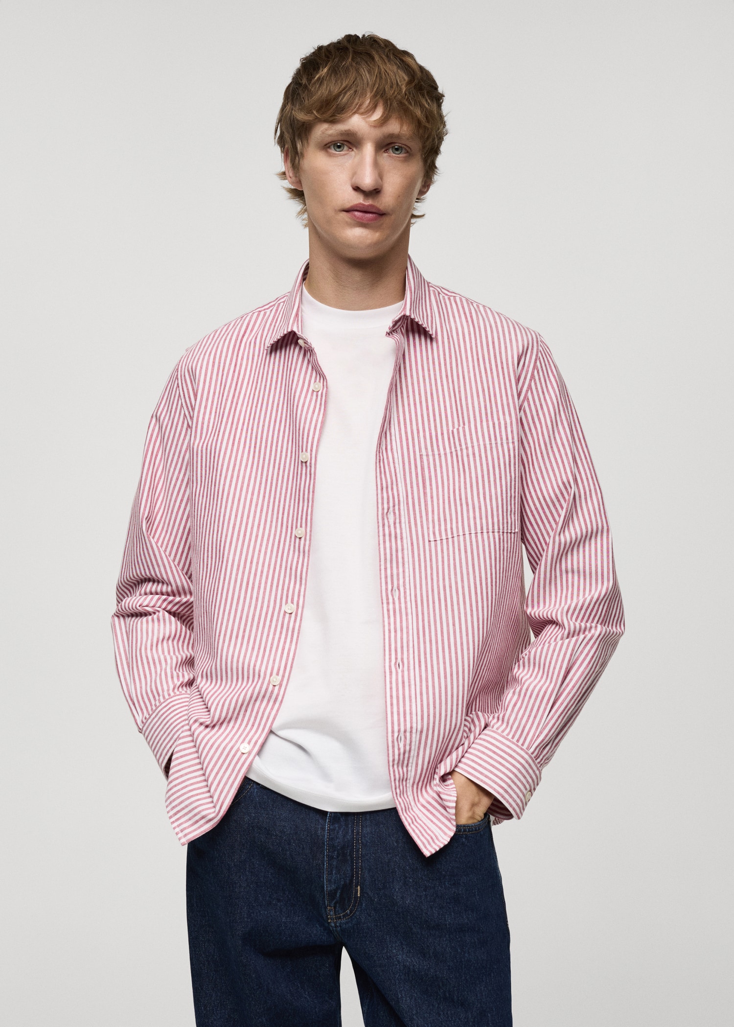 100% cotton kodak striped shirt - Medium plane