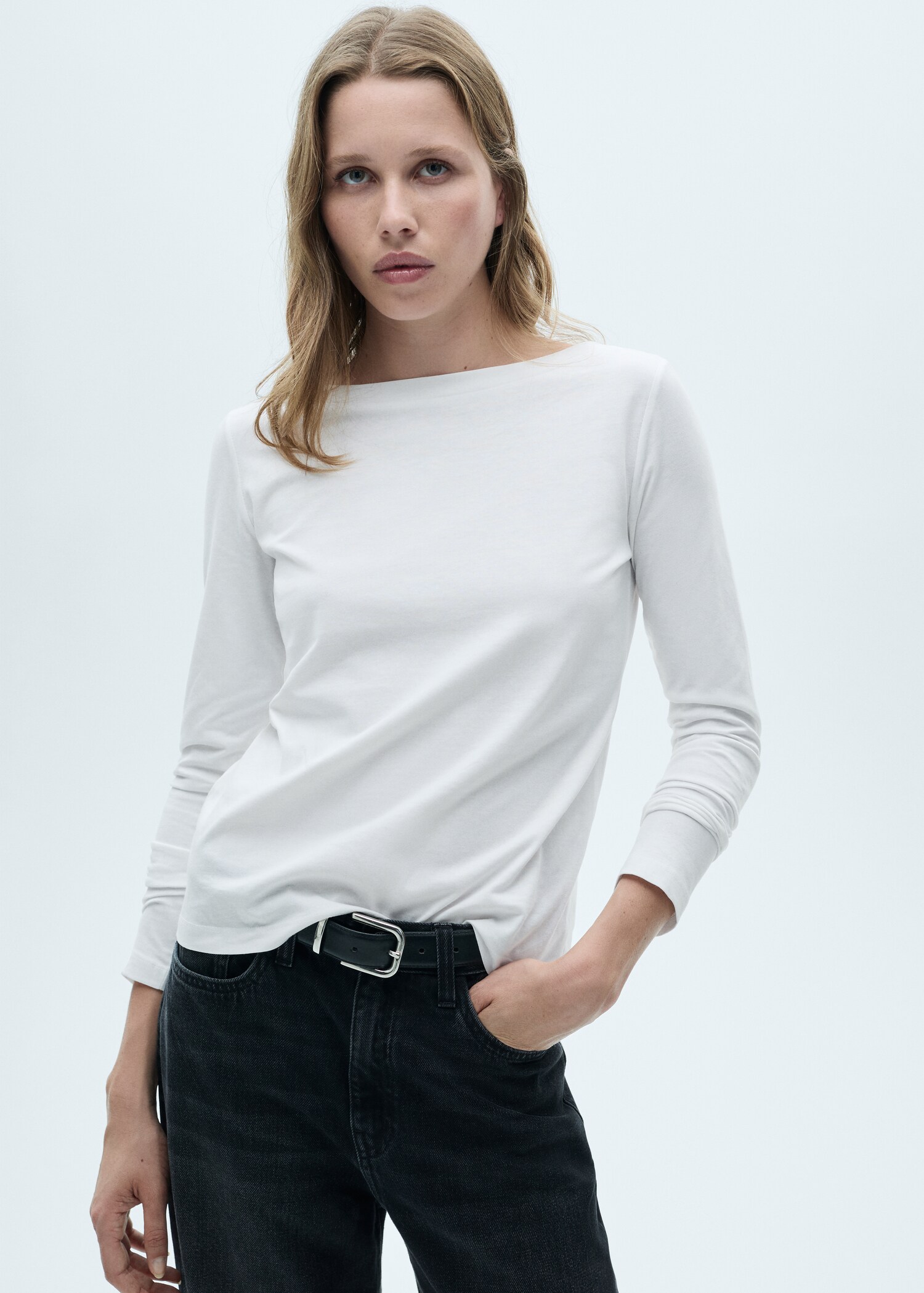 Long-sleeved boat-neck t-shirt - Medium plane