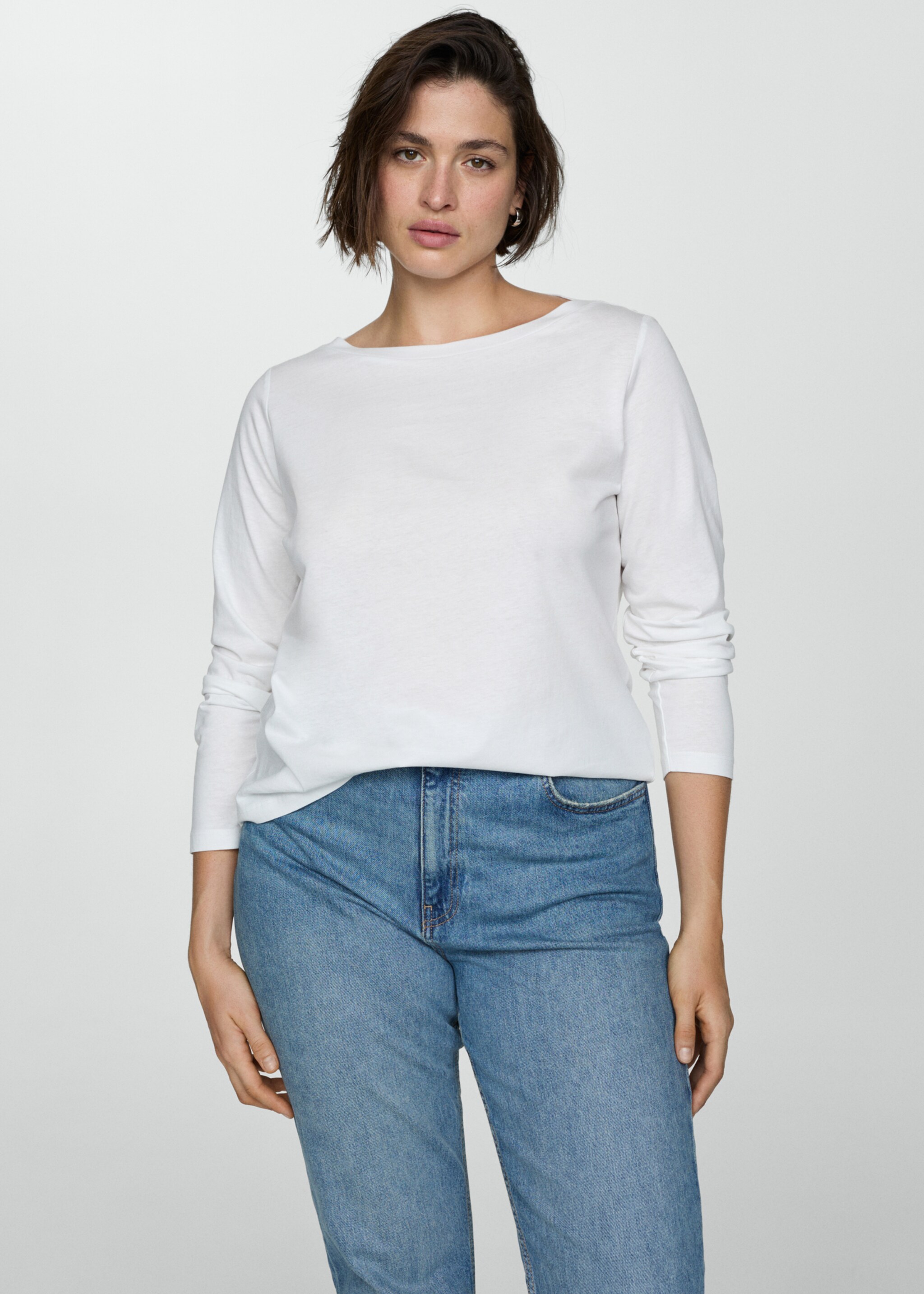 Long-sleeved boat-neck t-shirt - Details of the article 5