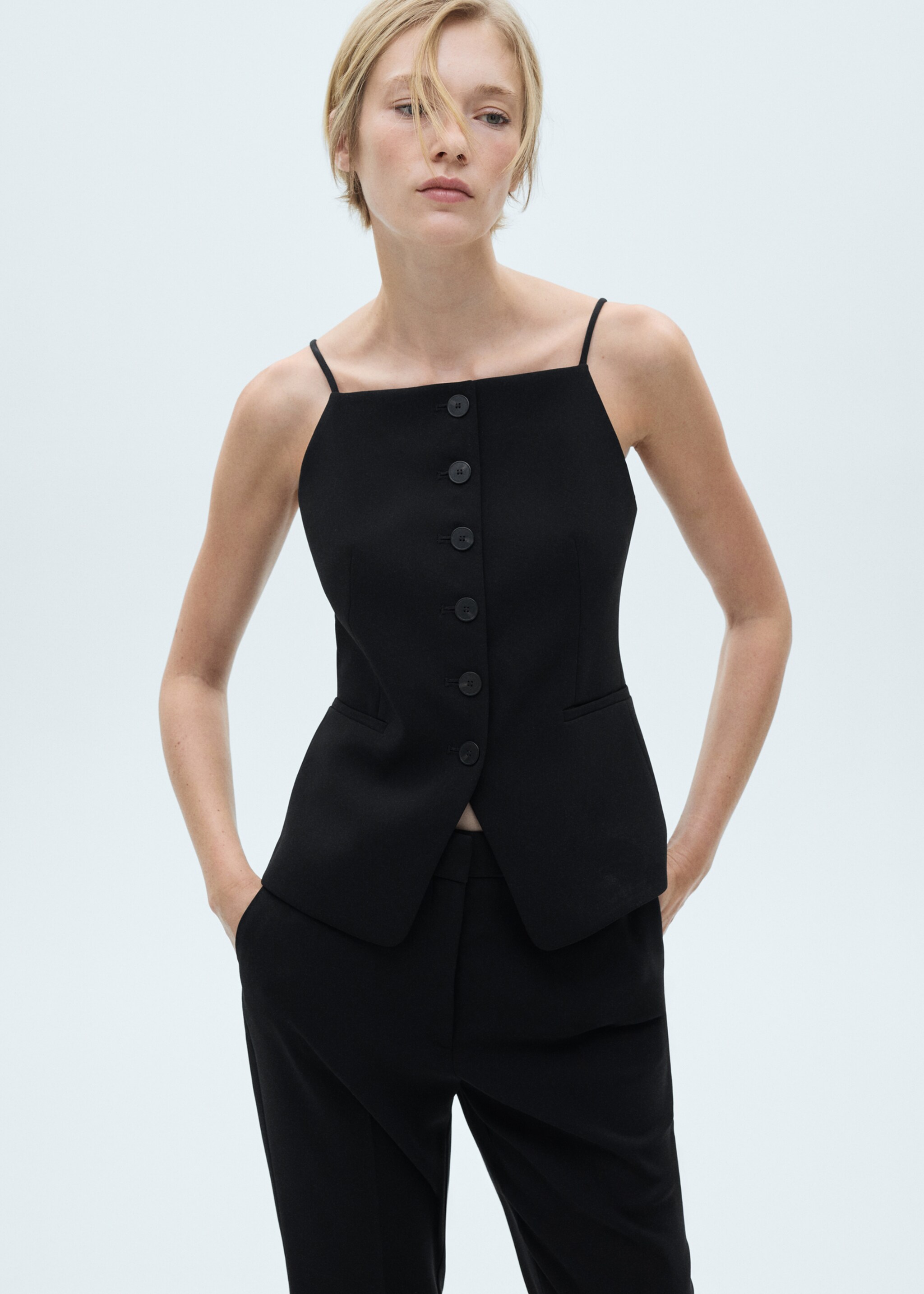Halter-neck gilet with buttons - Medium plane