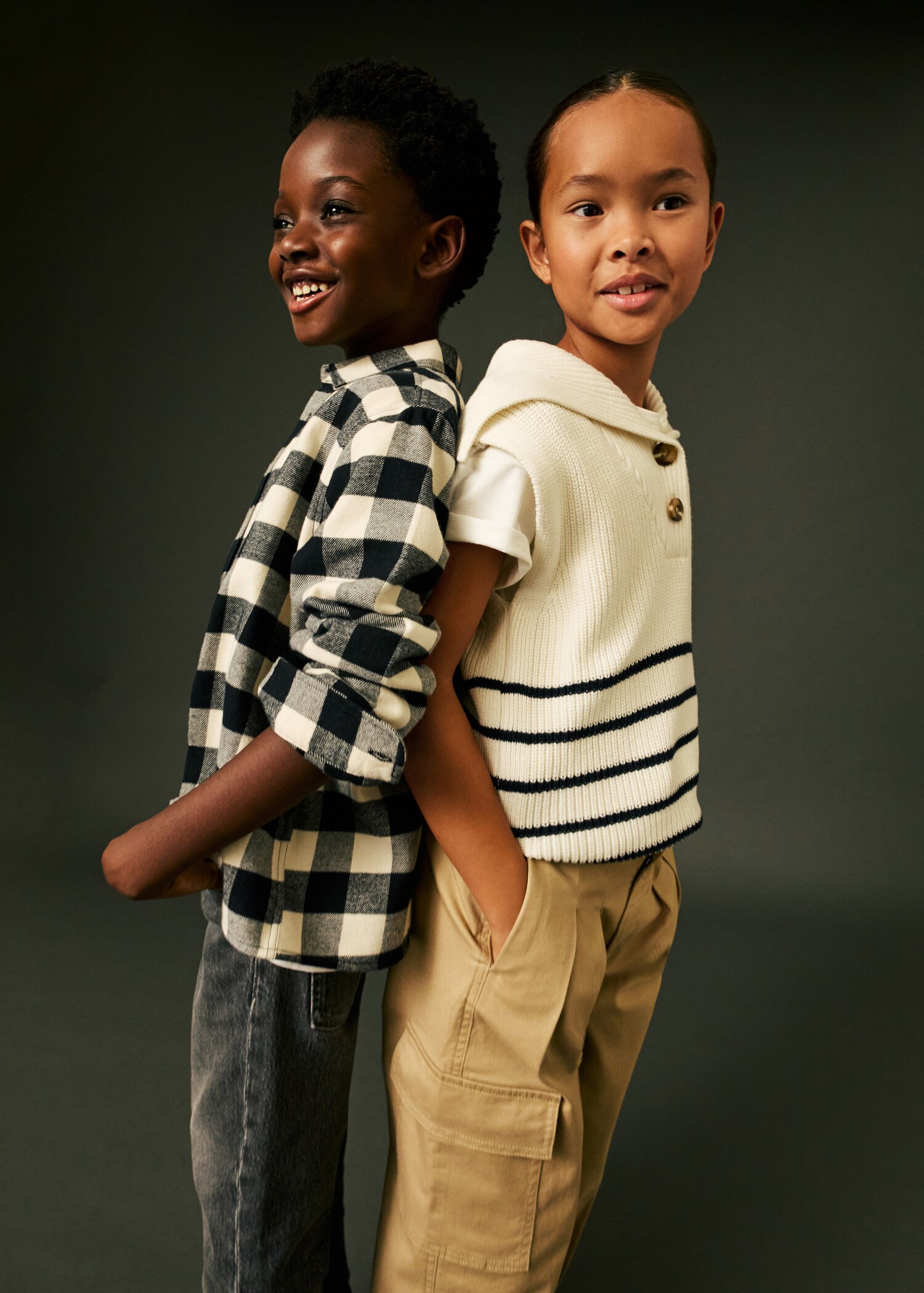 Striped knitted gilet - Details of the article 5