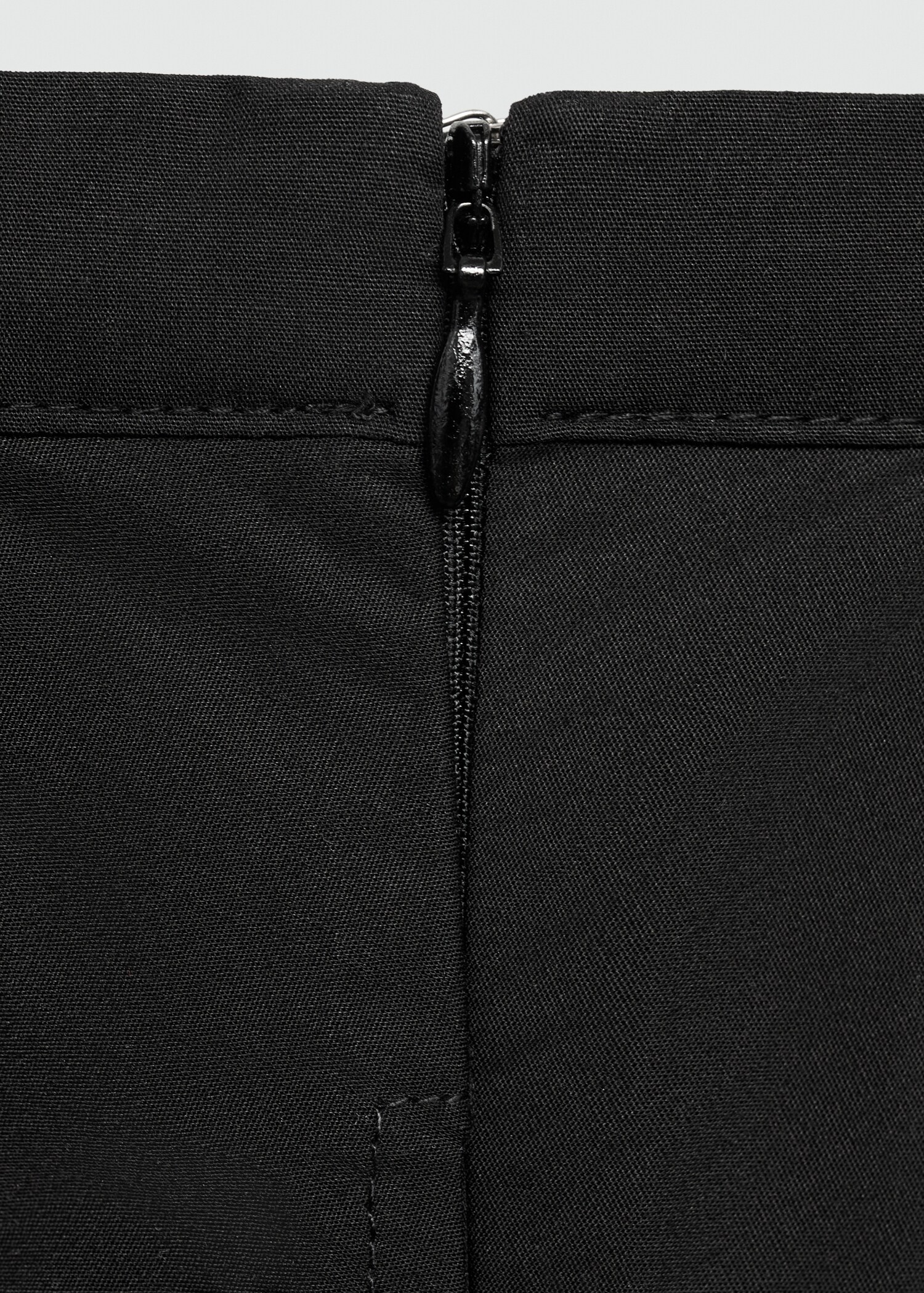 Pleated midi-skirt - Details of the article 0