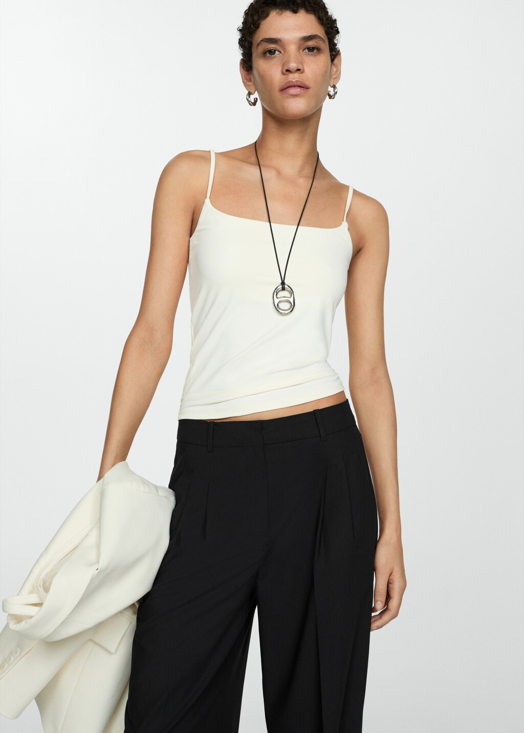 Pantalon recto pinzas Mujer MANGO Mexico