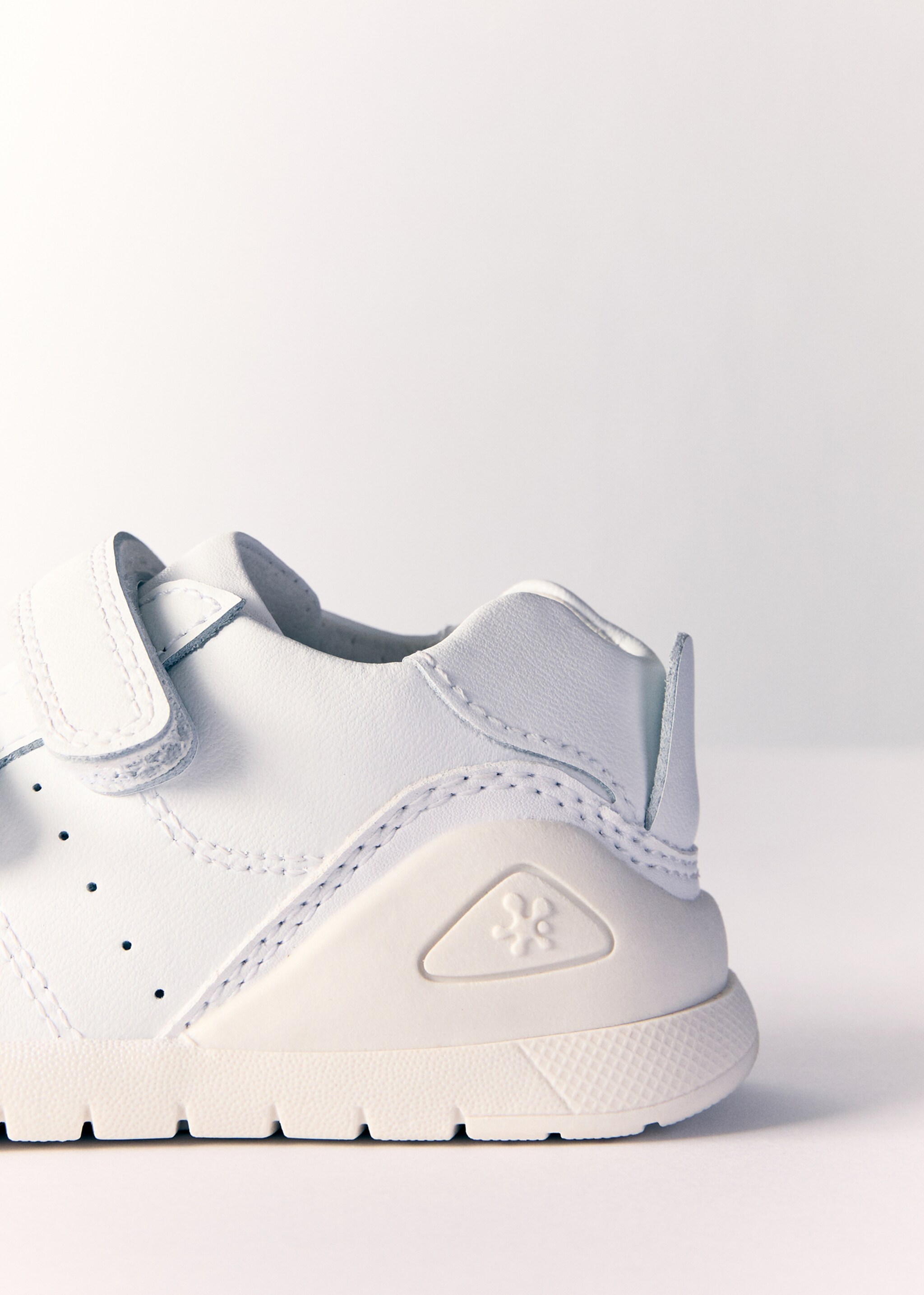 Biomecanics leather trainers - Details of the article 1