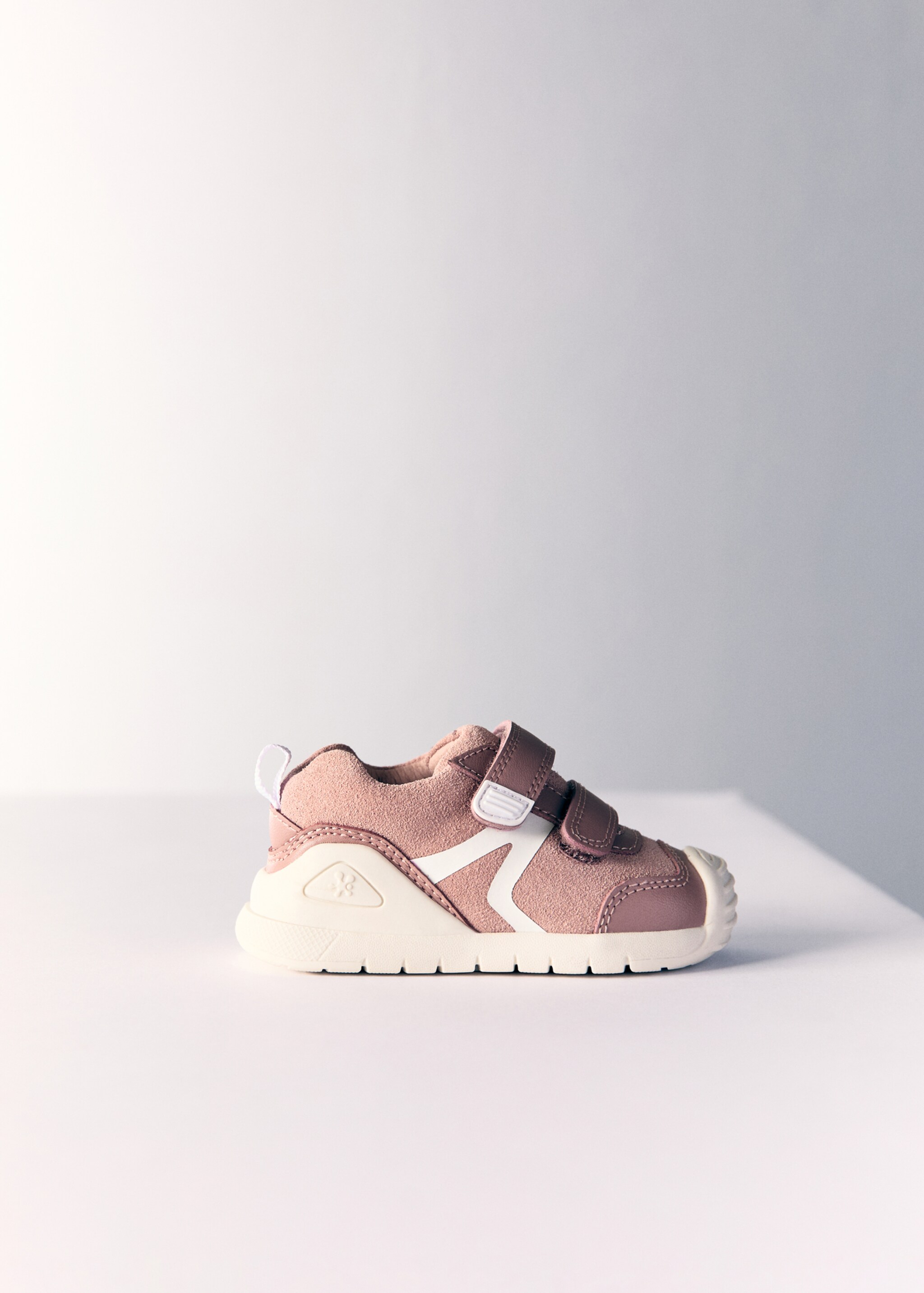 Biomecanics leather trainers - Article without model