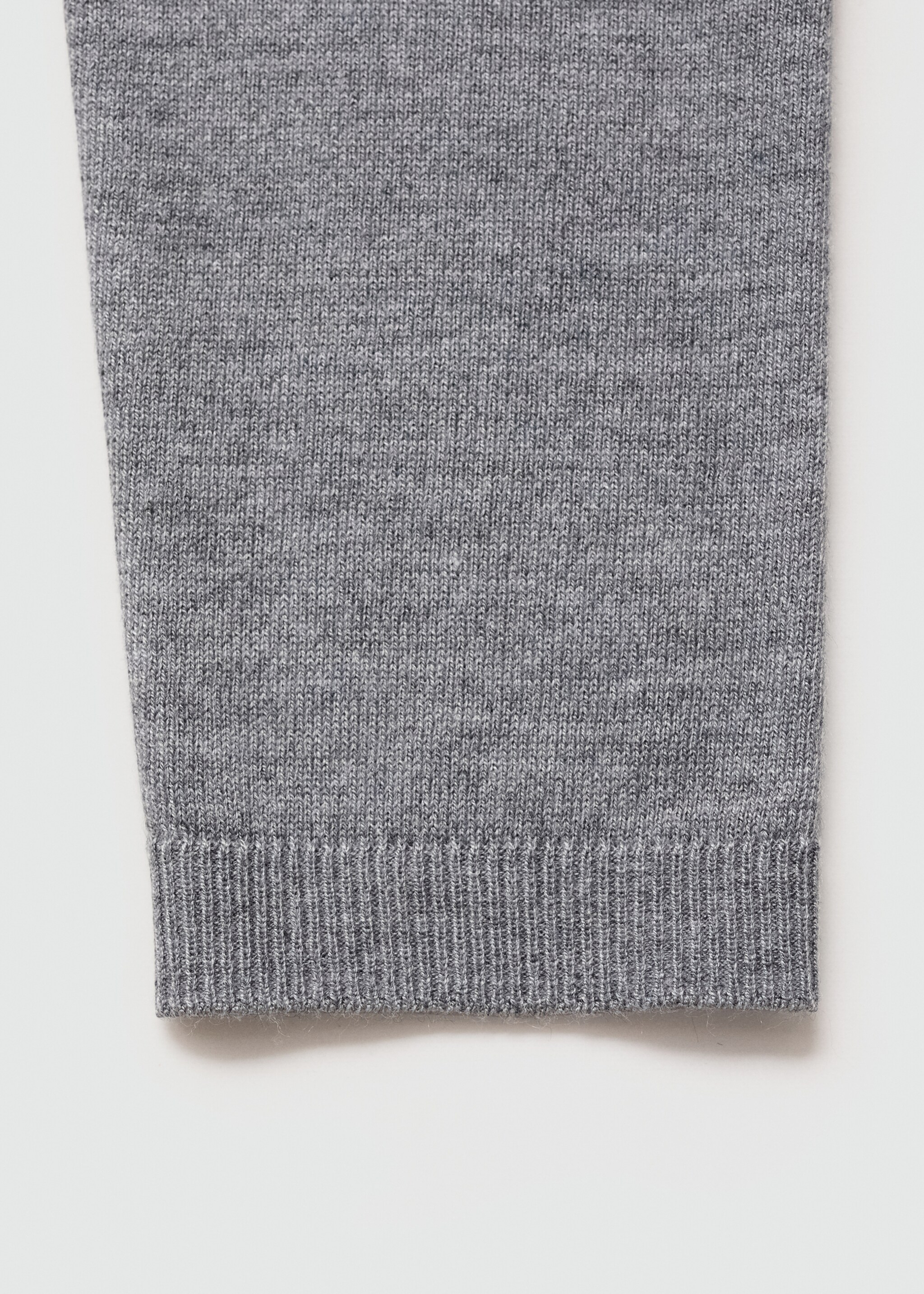 Fine-knit crew neck sweater - Details of the article 0