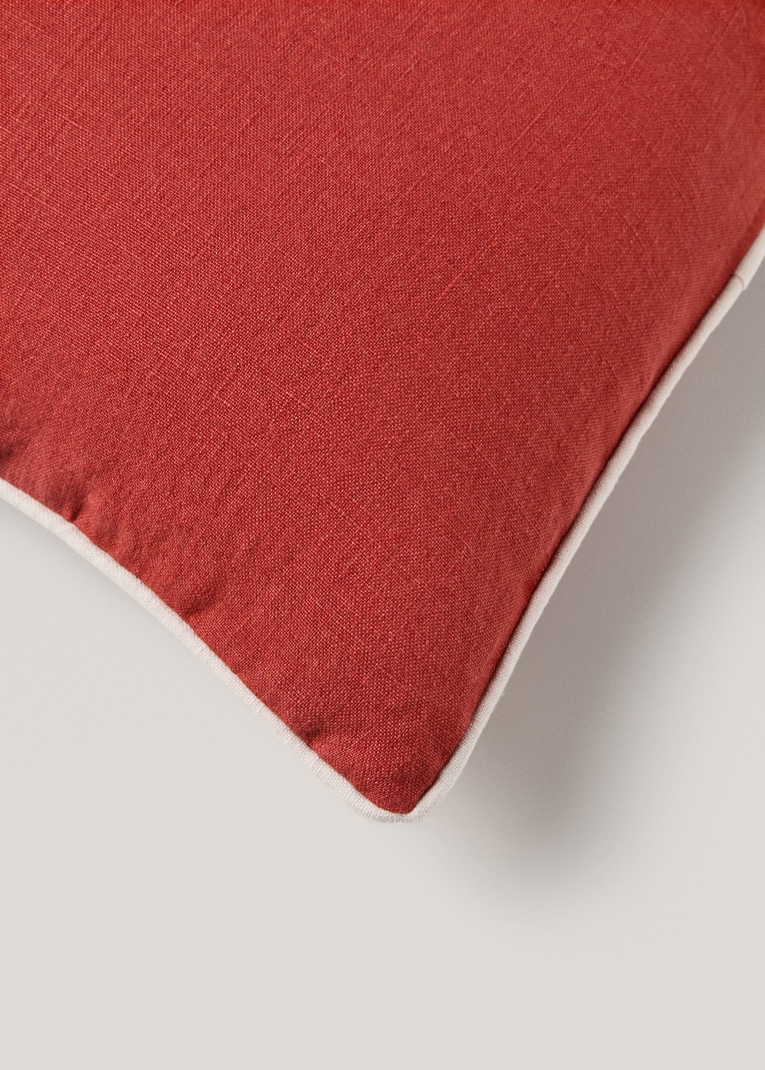 100% linen cushion cover 50x50cm - Details of the article 2