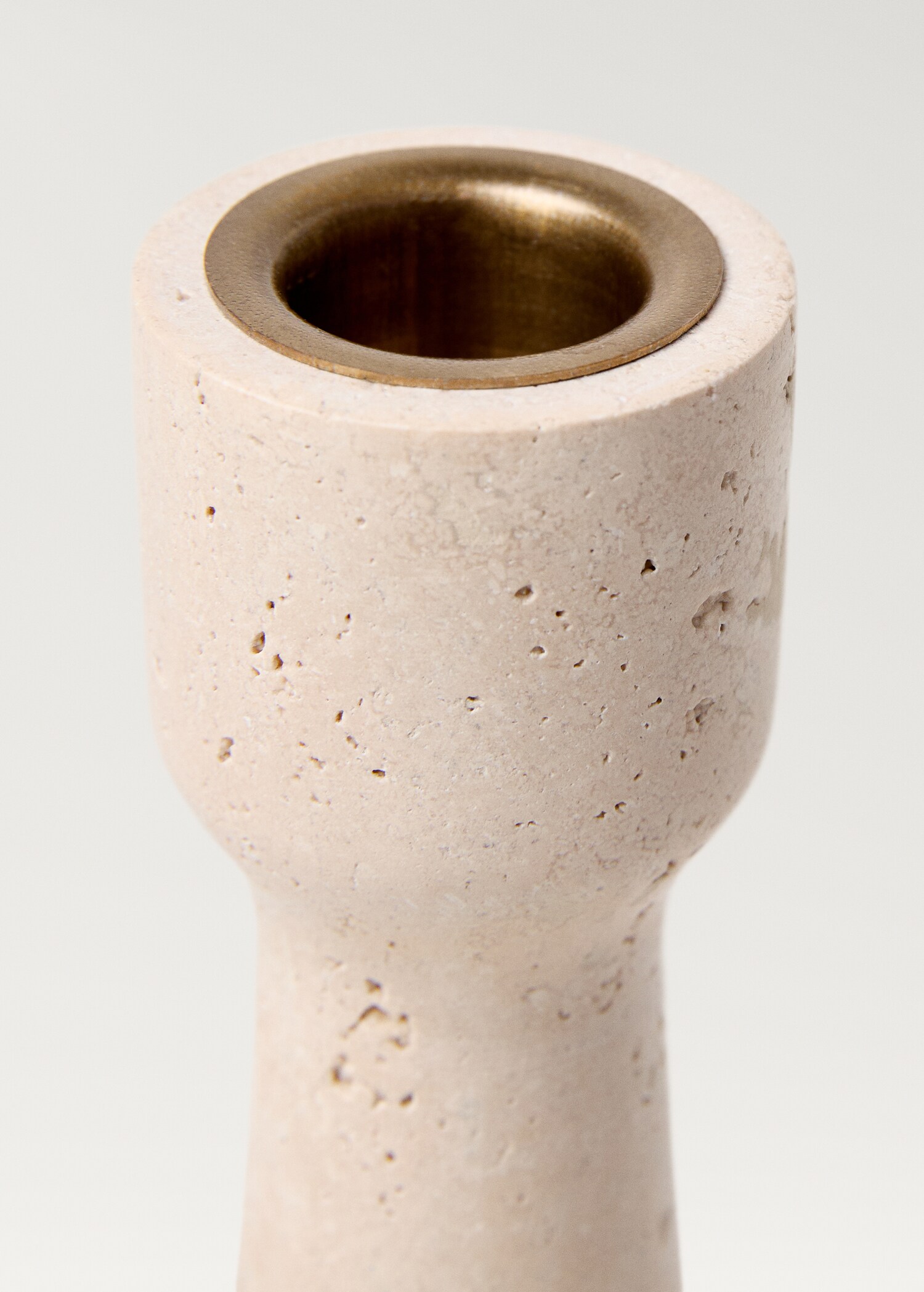 Large travertine candlestick - Details of the article 2
