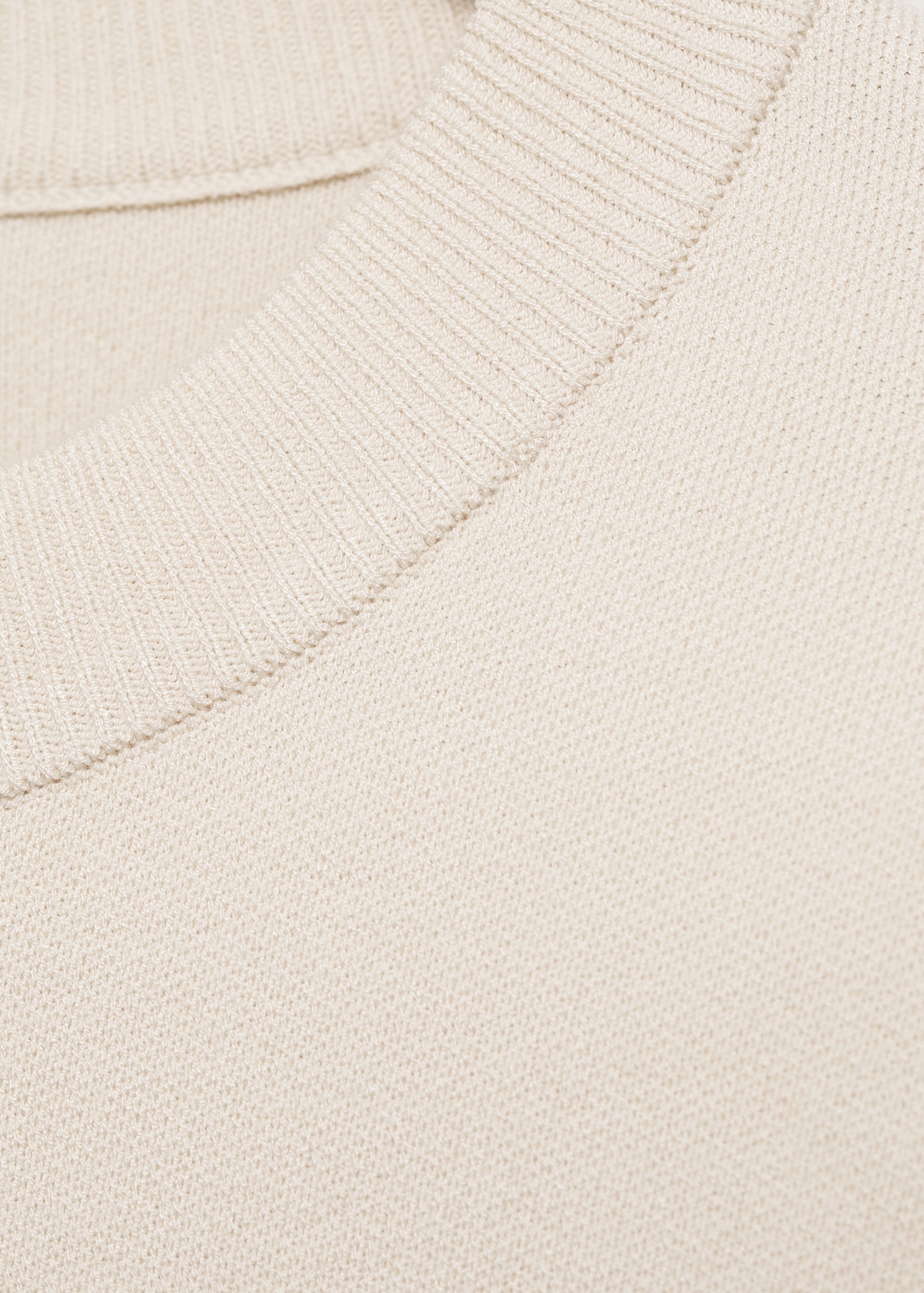 Medium-knit regular-fit sweater - Details of the article 8
