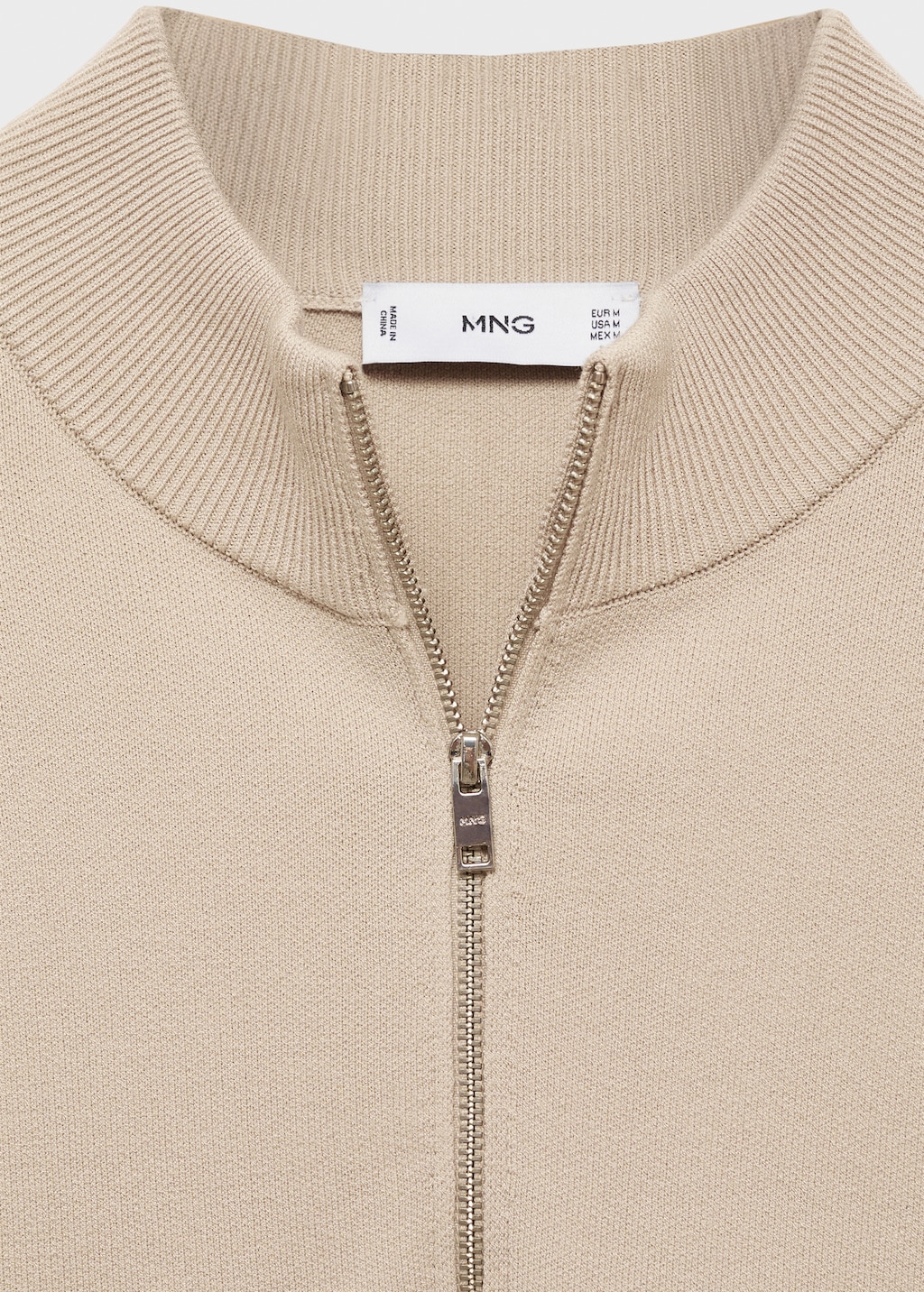 Medium-knit sweater with zip-up perkins neck