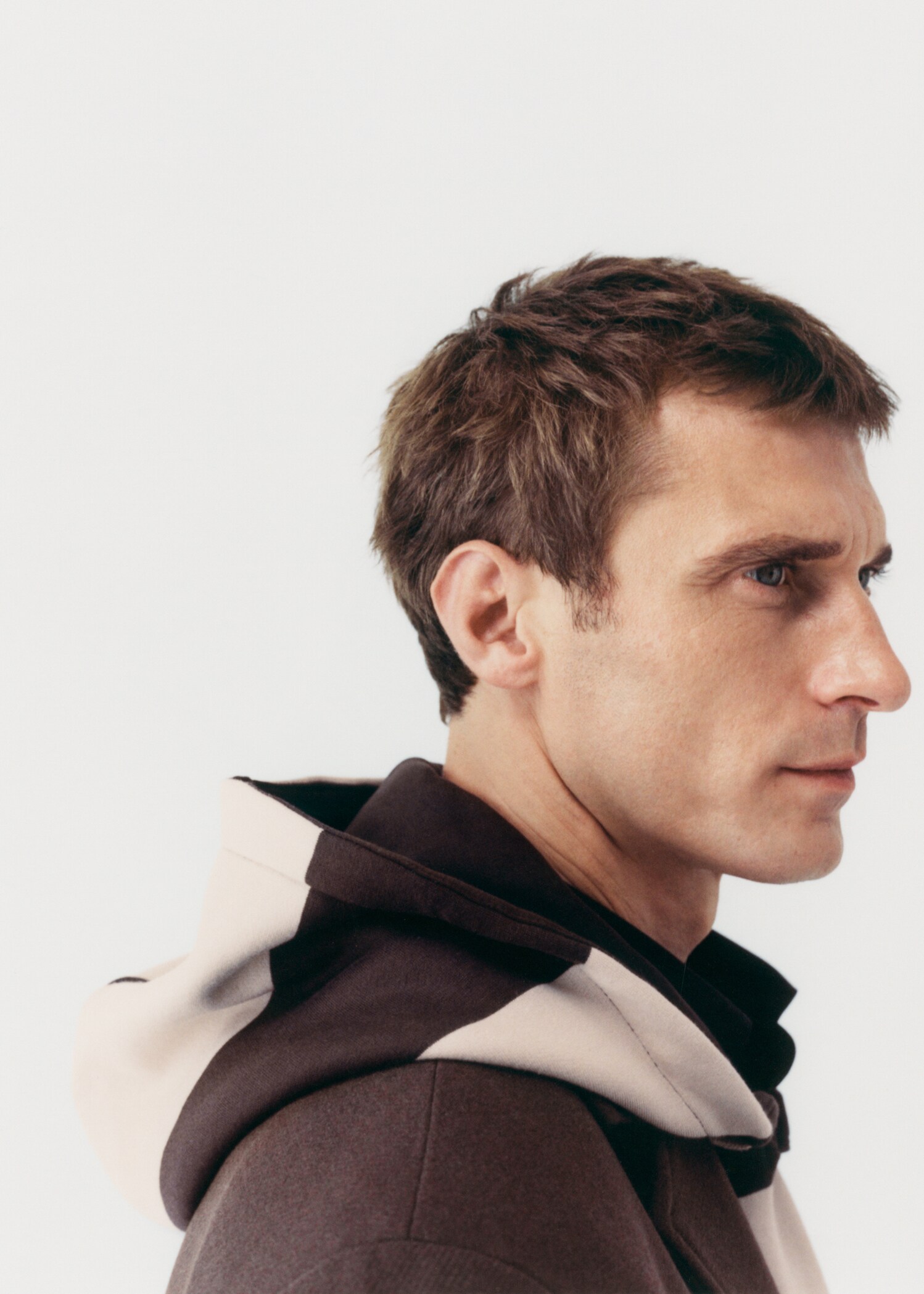 Striped hooded sweatshirt - Details of the article 3