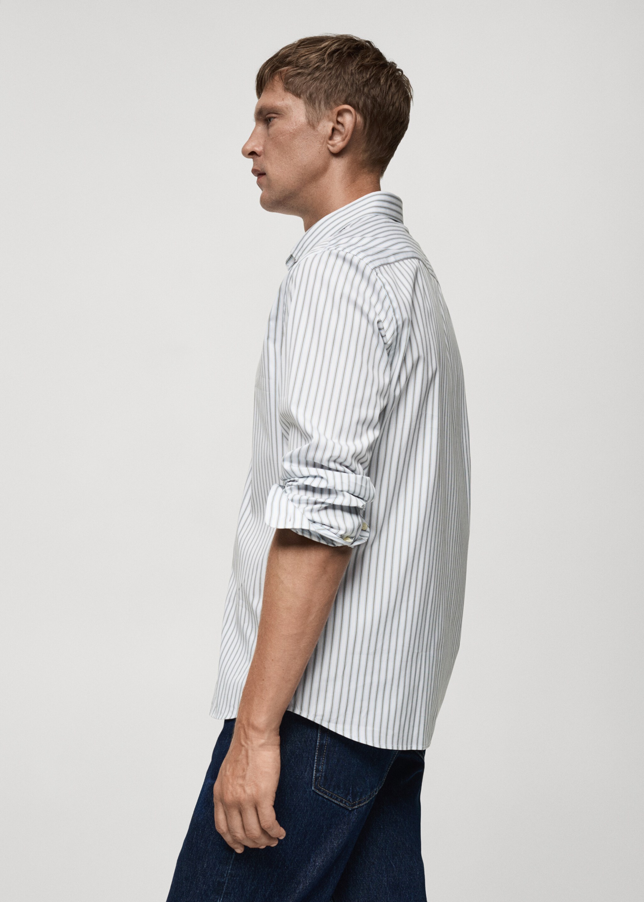 Slim fit striped cotton shirt - Details of the article 2