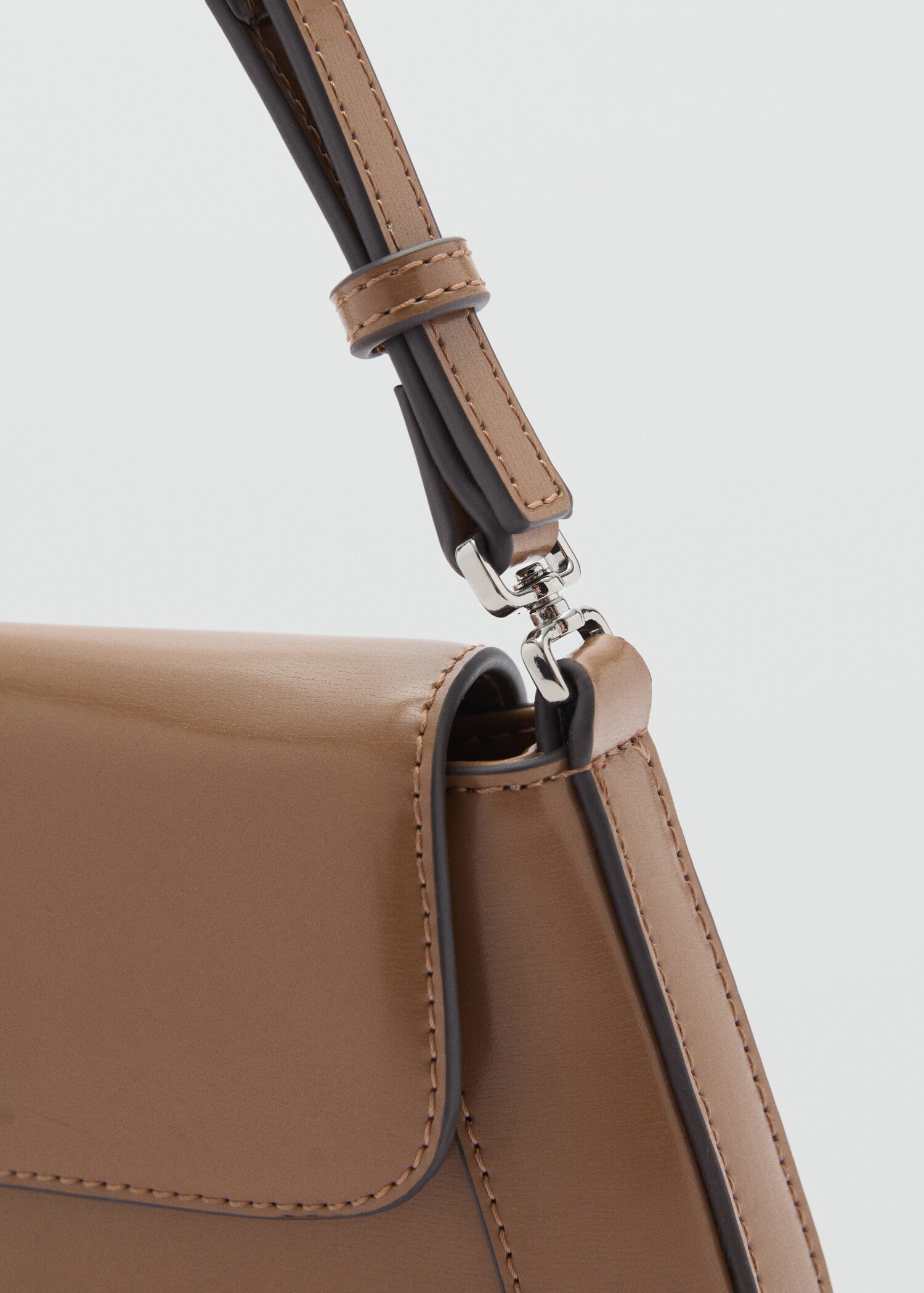 Bolso hombro solapa - Detalle del artículo 2