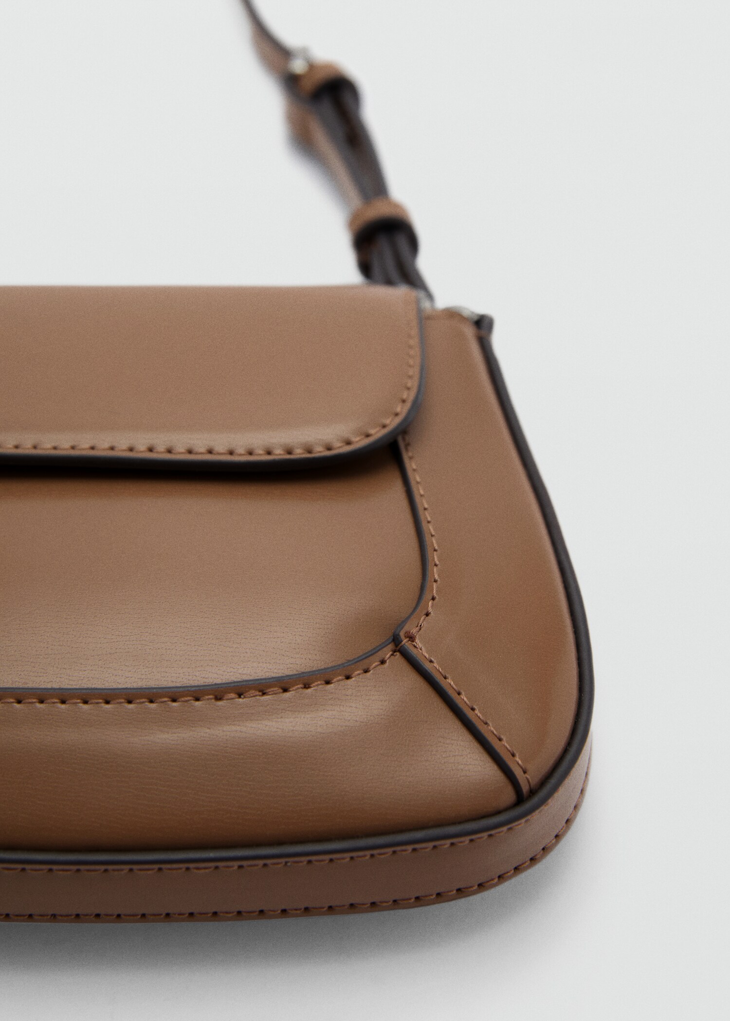 Bolso hombro solapa - Detalle del artículo 3