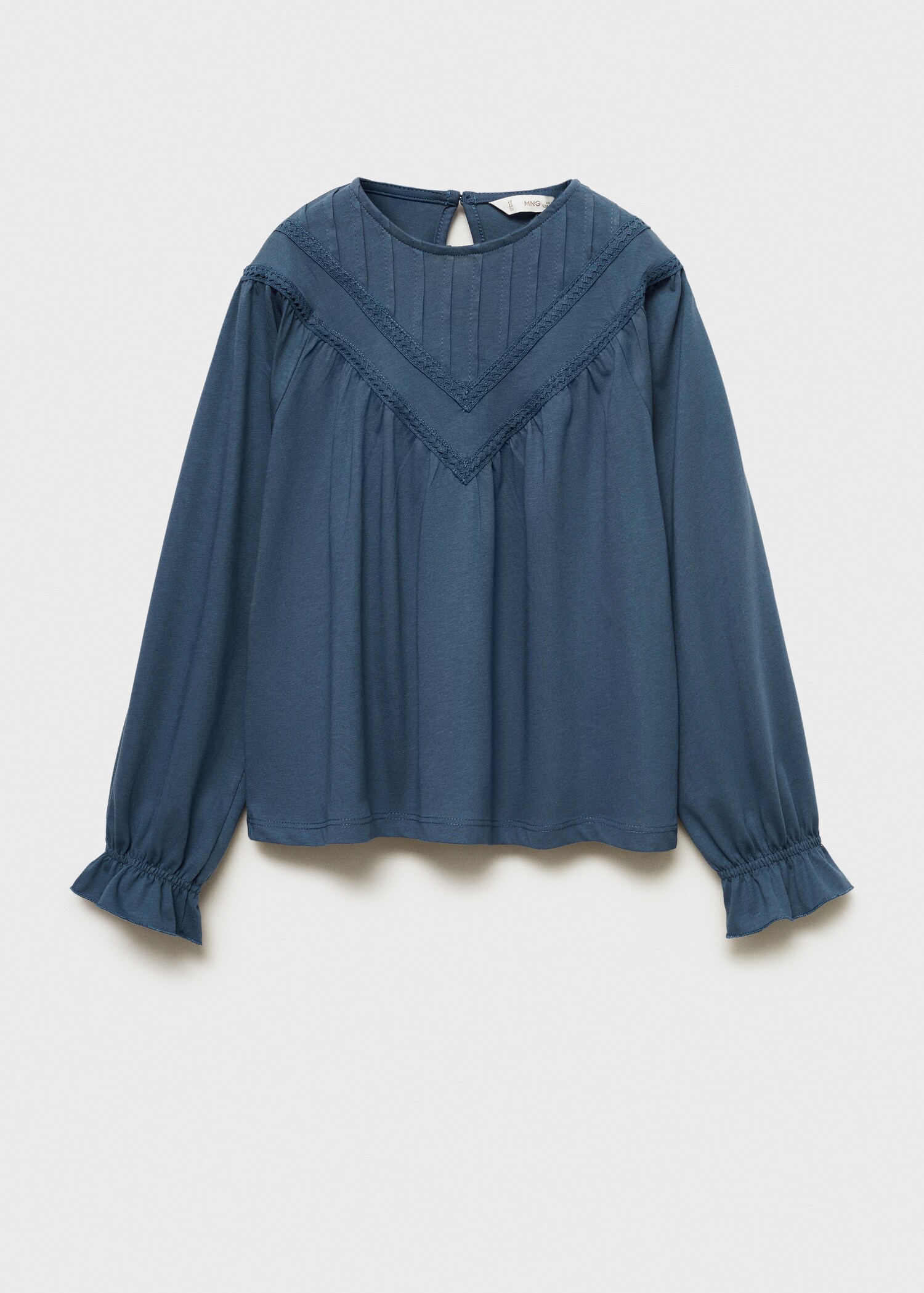 Embroidered details blouse - Article without model