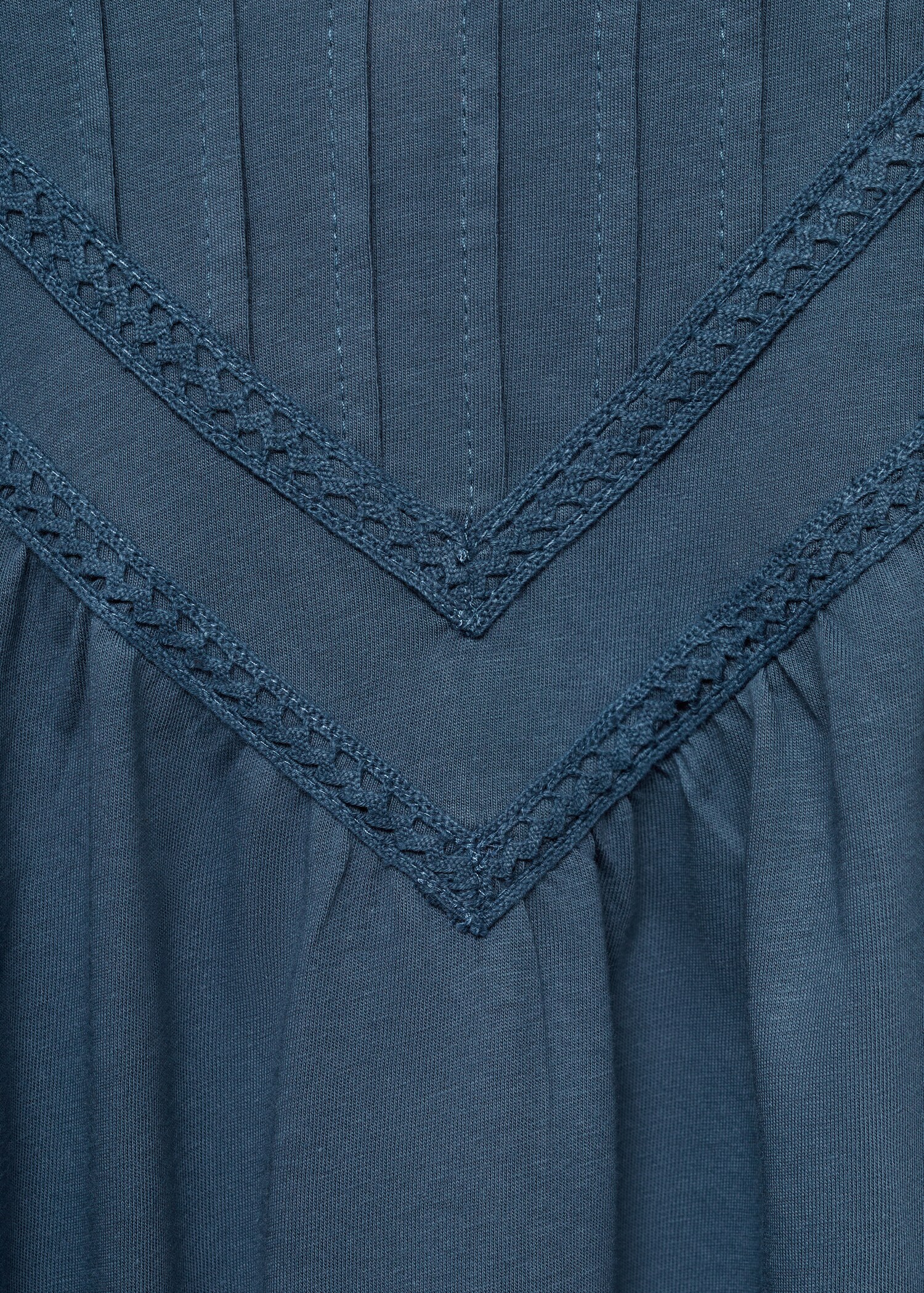 Embroidered details blouse - Details of the article 8