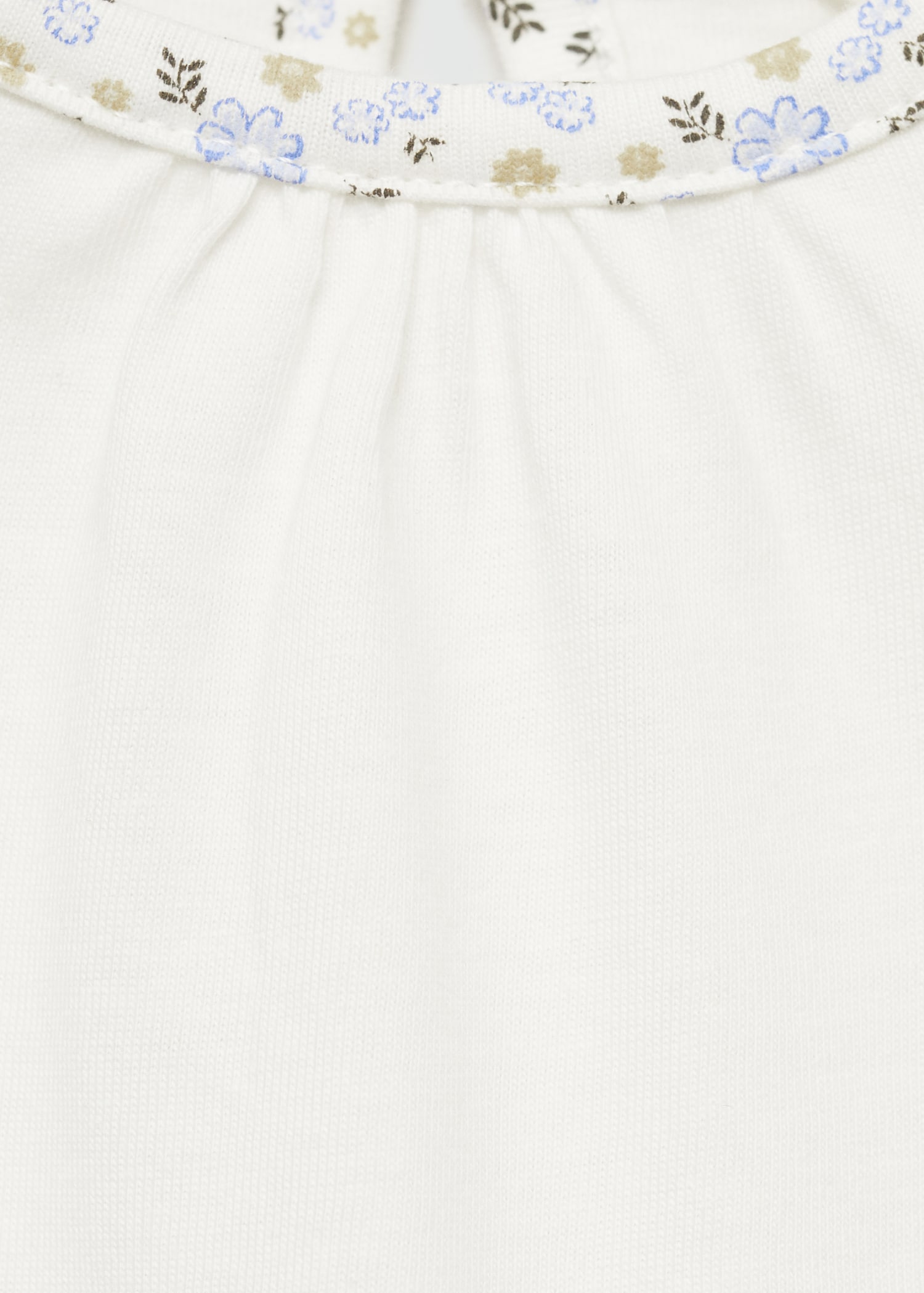 Contrast detail T-shirt - Details of the article 8