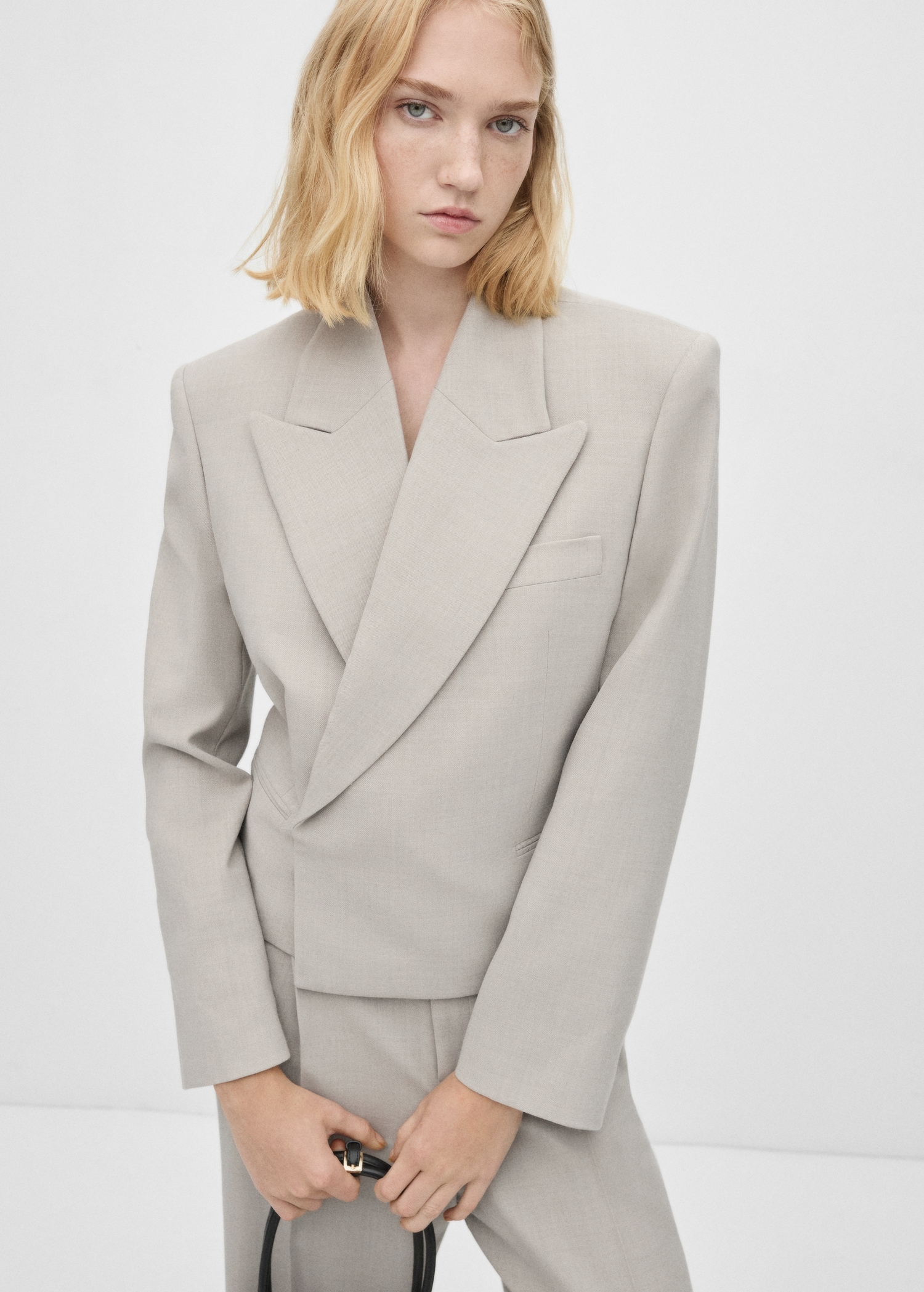 Double-breasted suit blazer Women MANGO Japan