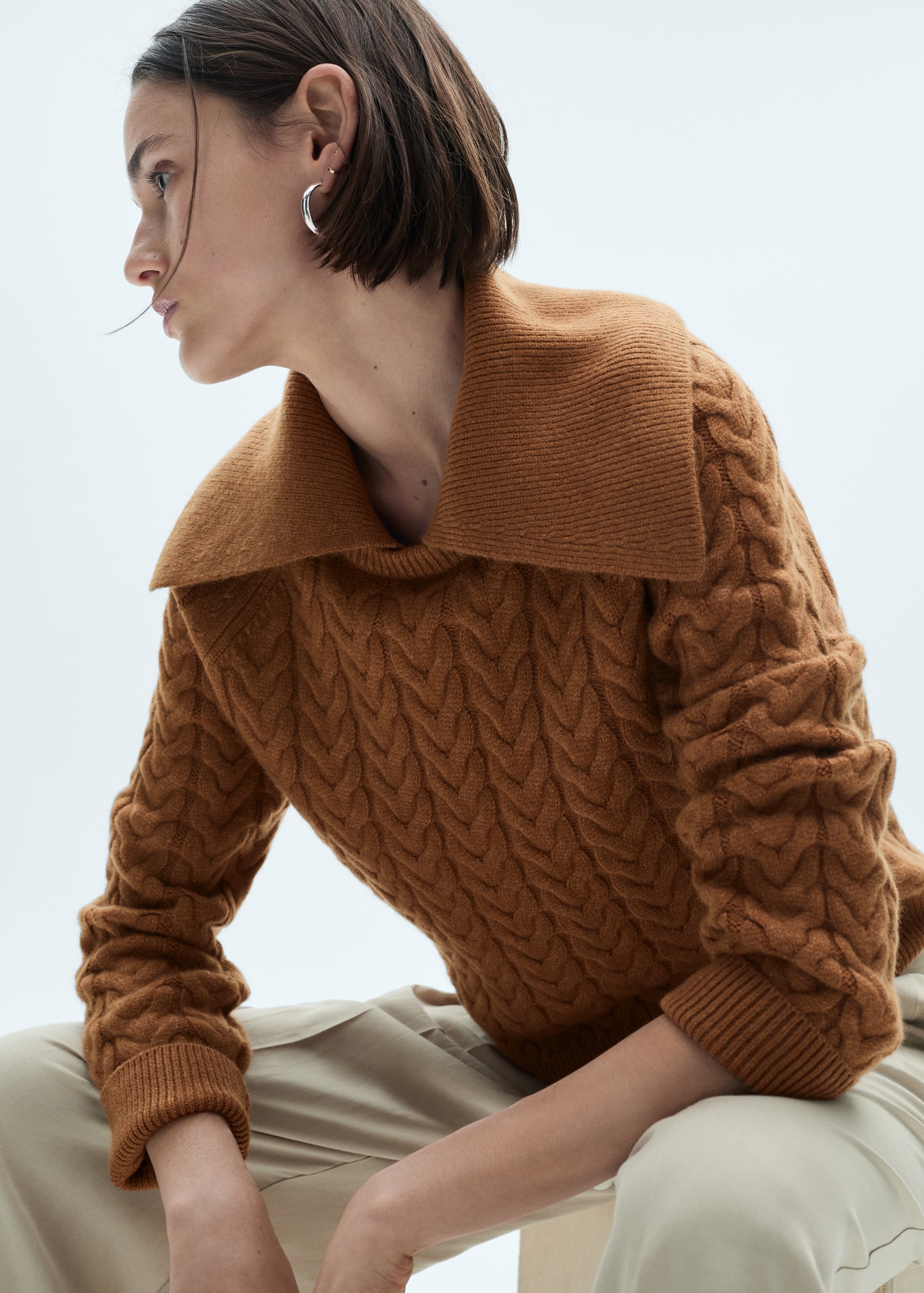 Pull-over torsadé col revers - Détail de l'article 2