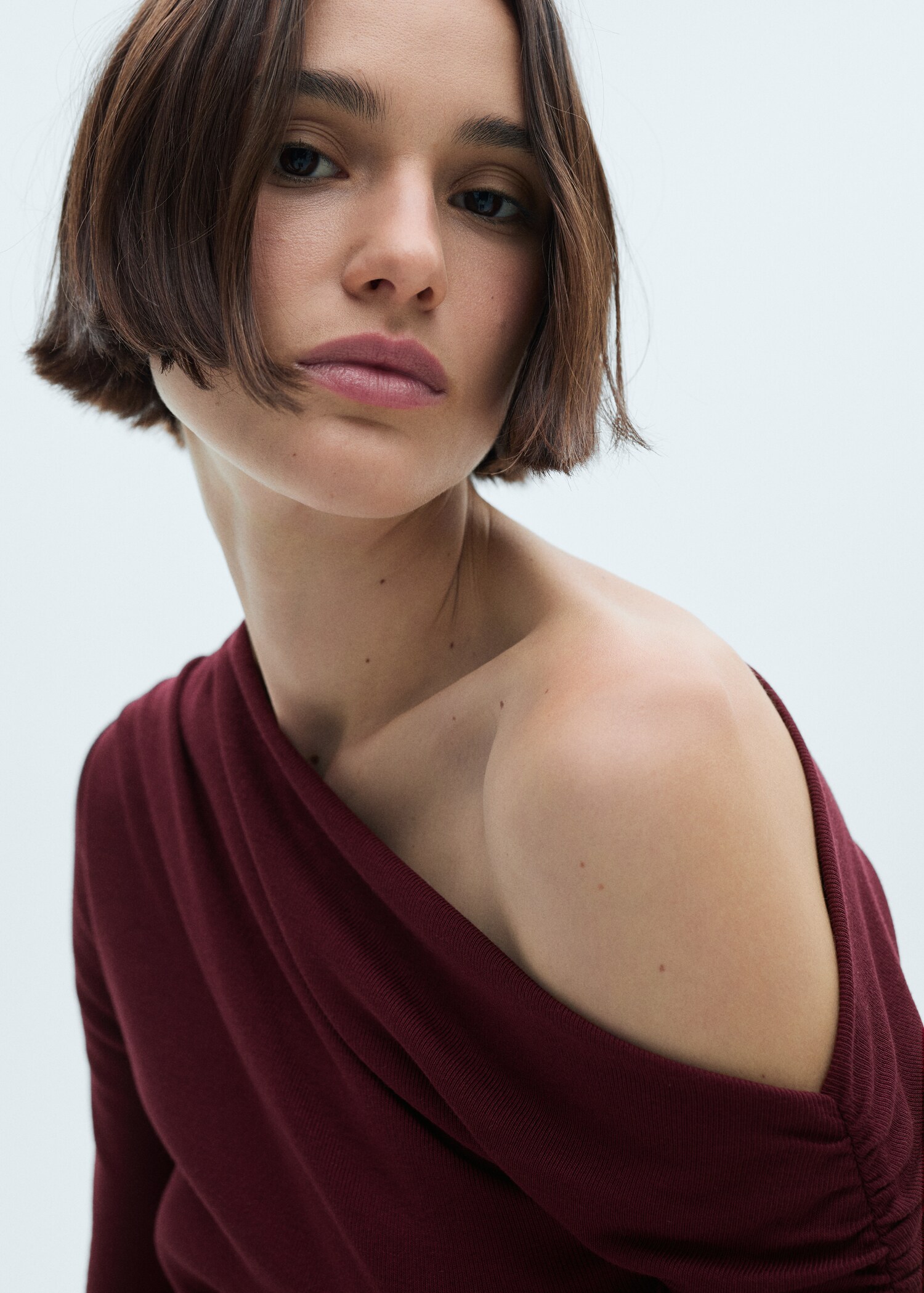 Draped asymmetrical T-shirt - Details of the article 1