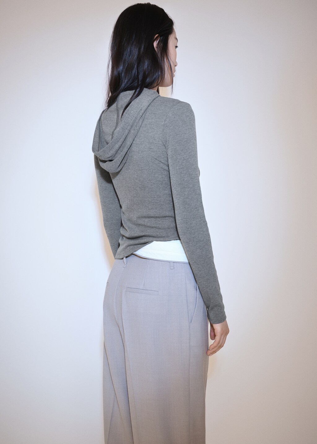Long sleeve hooded t shirt