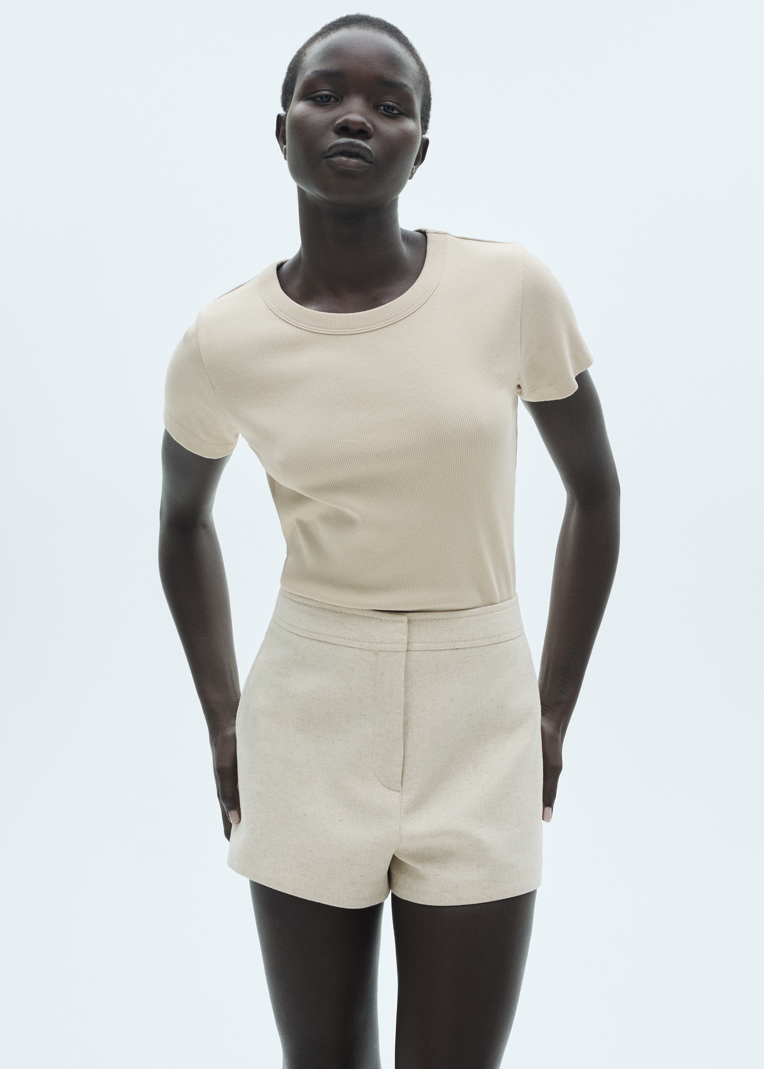 Short-sleeved cotton t-shirt - Medium plane