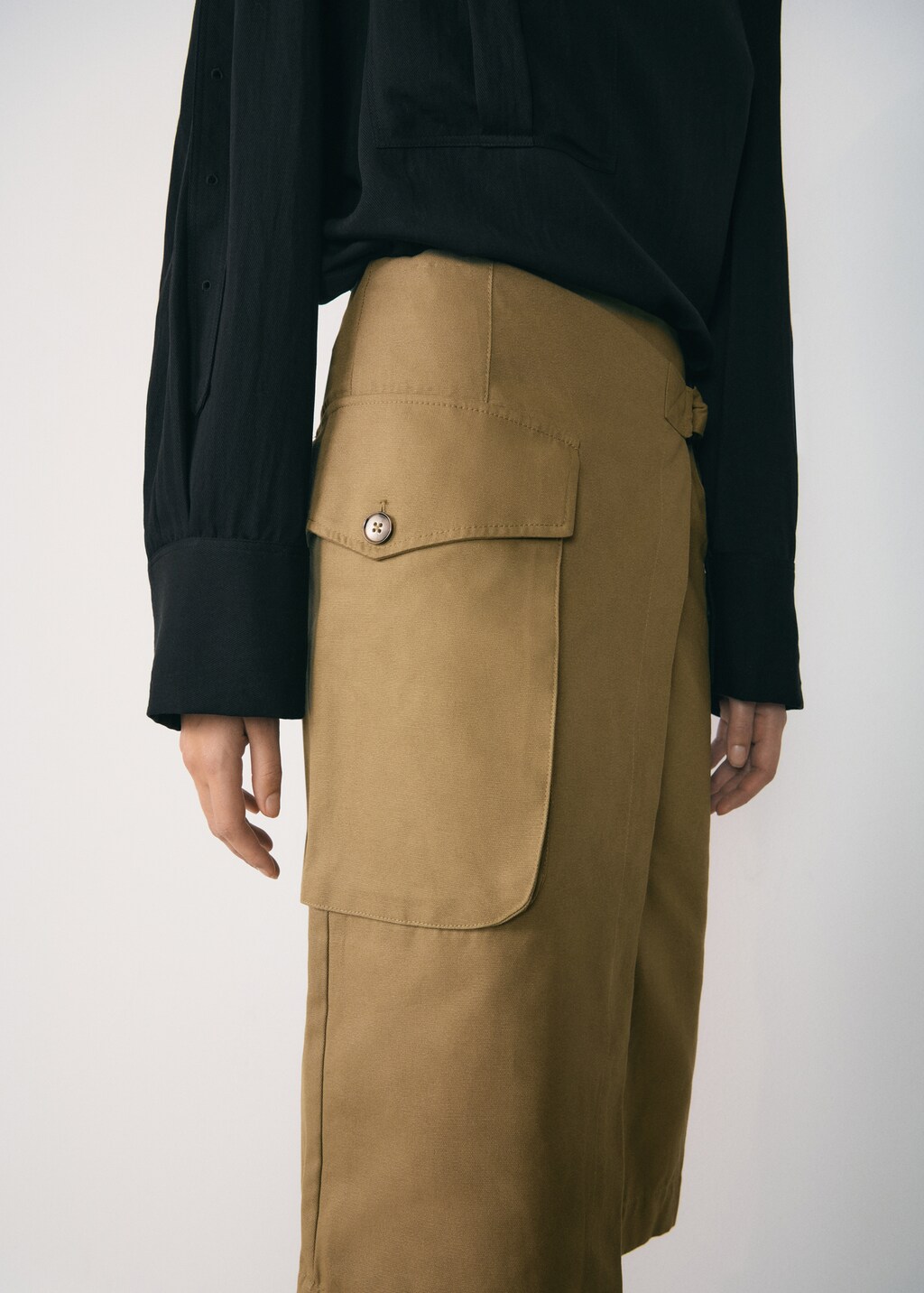 Jupe midi poches cargo Femme MANGO Belgique