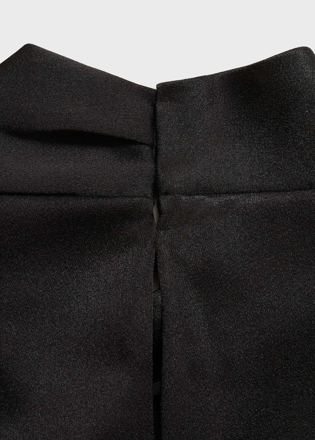 Turtleneck draped satin blouse - Women | MANGO Kosovo