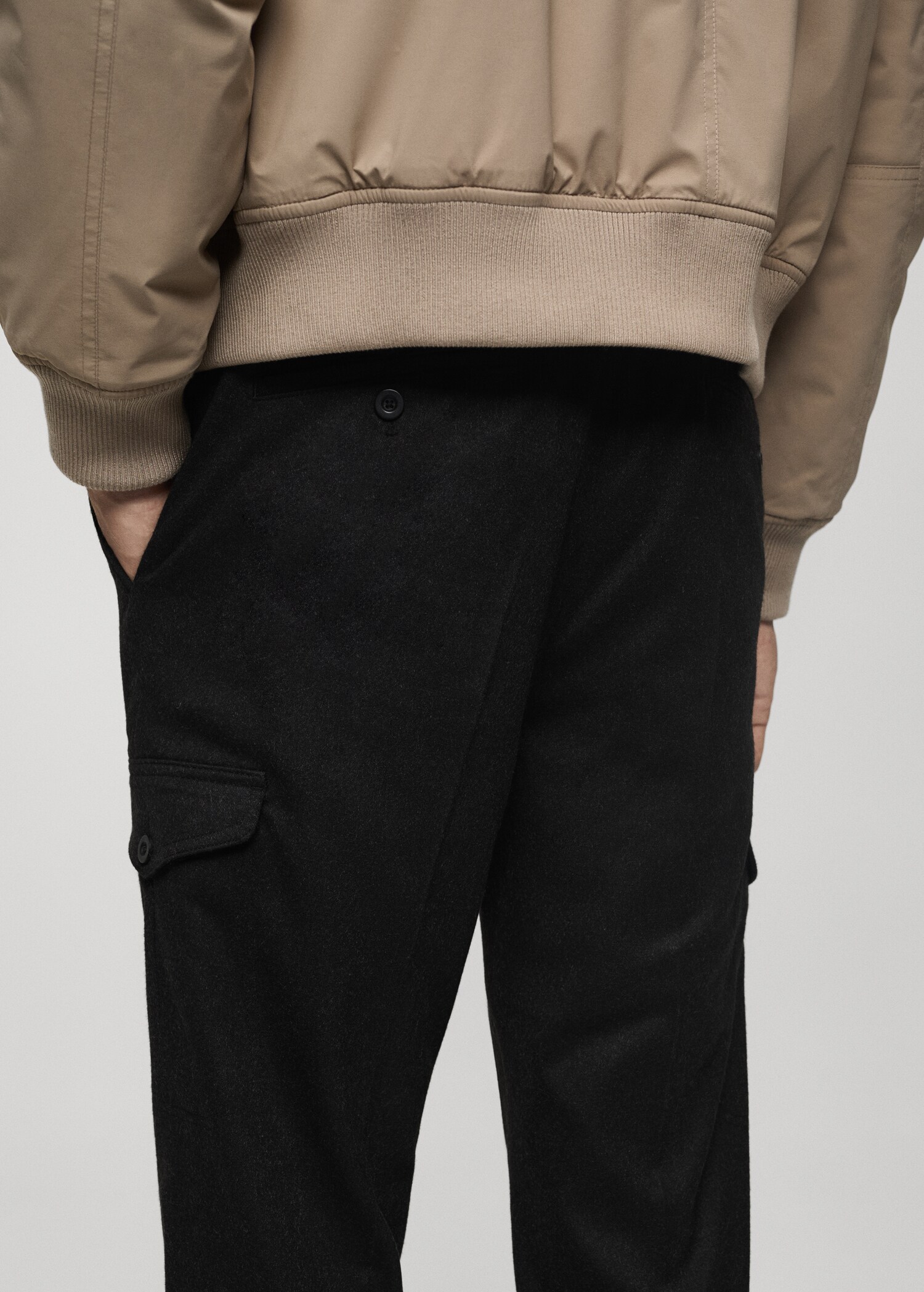 Flannel cargo trousers - Details of the article 2