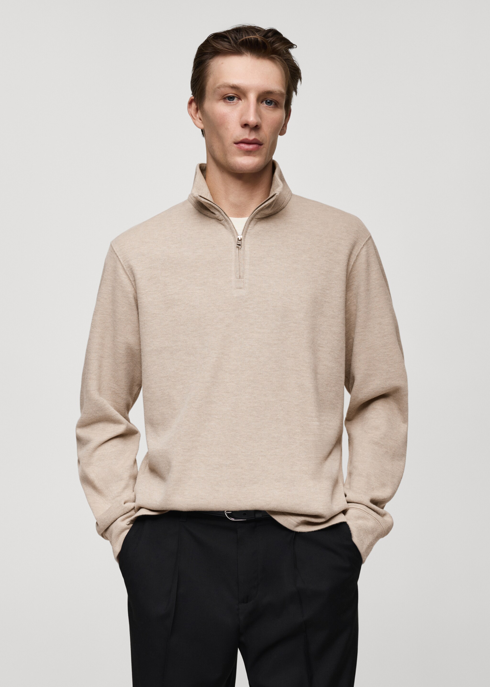 Sudadera canalé cuello chimenea - Plano medio