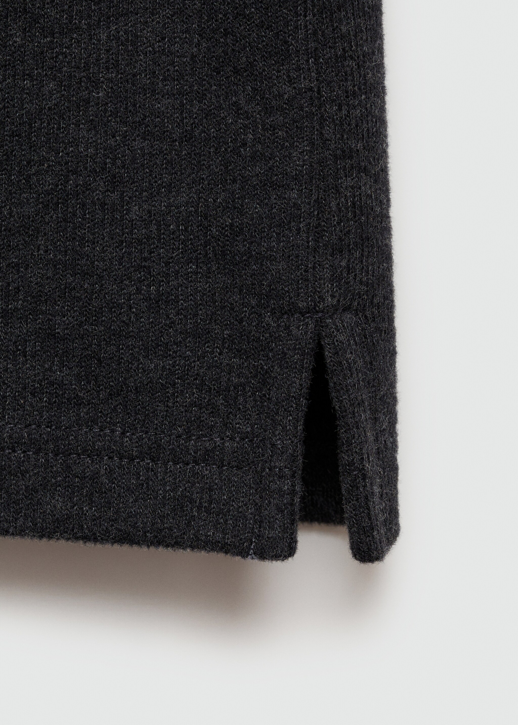 Geripptes Sweatshirt mit Kaminkragen - Detail des Artikels 0