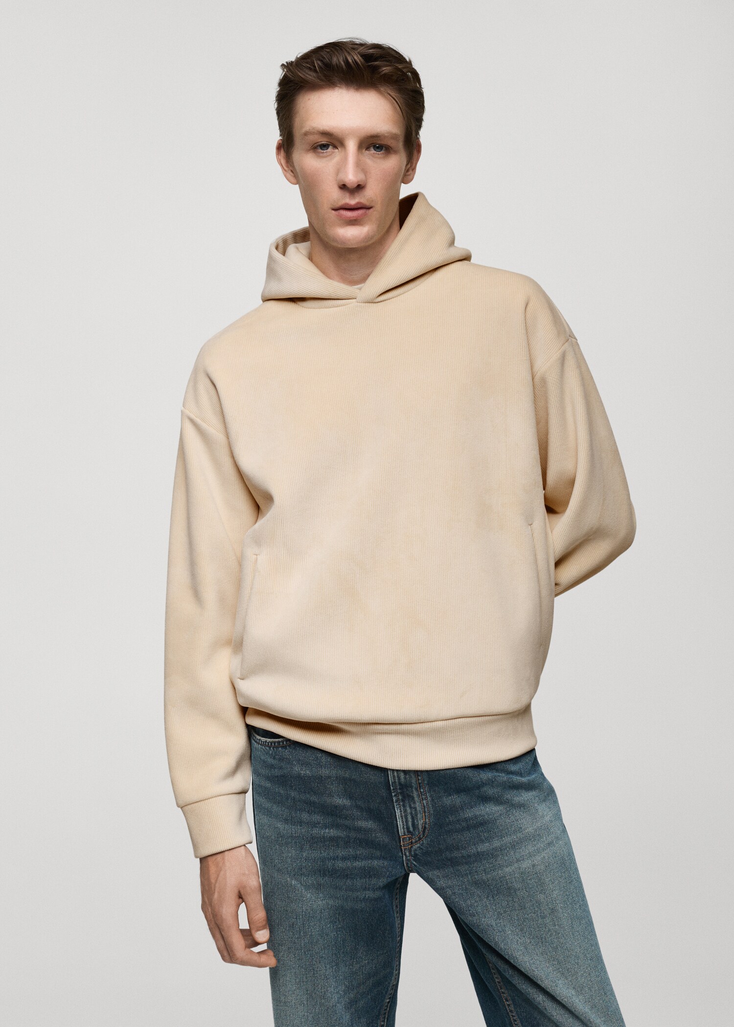 Corduroy hooded sweatshirt - Средний план