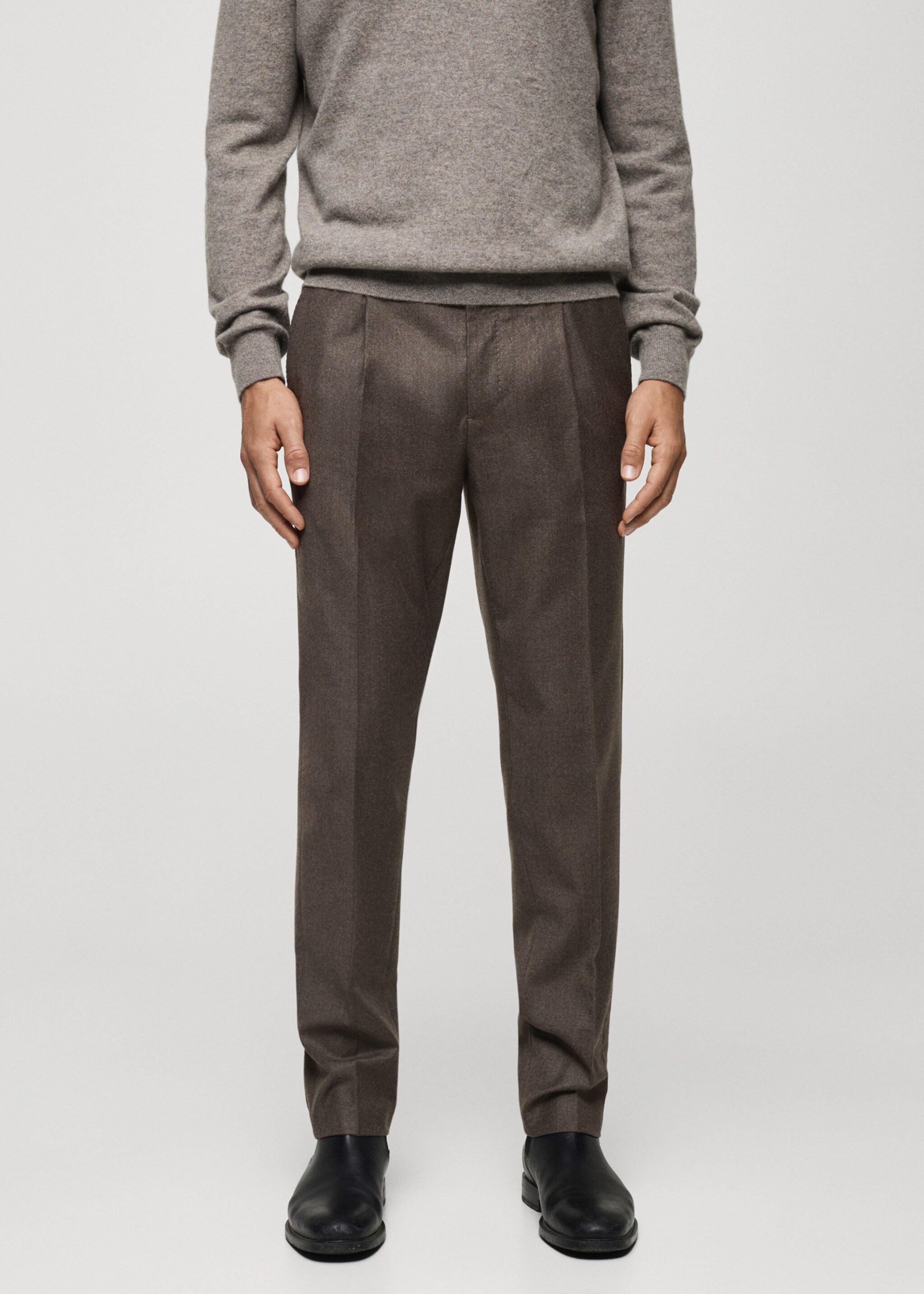 100% Italian virgin wool flannel suit trousers - Medium plane, Brown. Ref: 77027937-00.