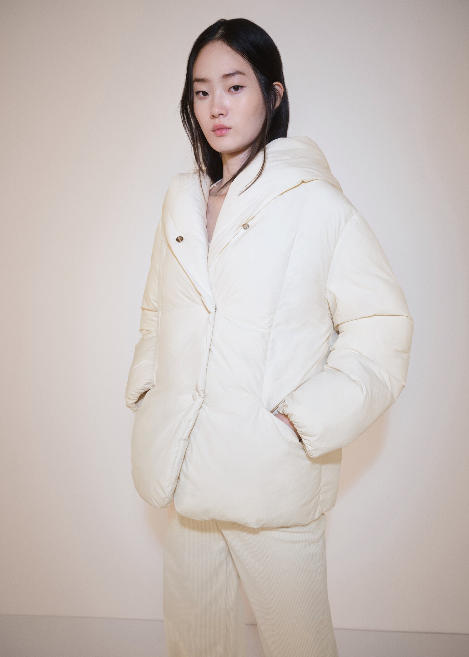 Short padded hooded anorak - Medium plane