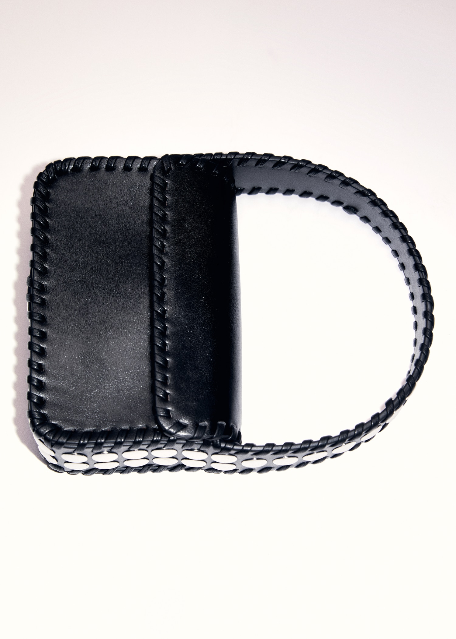 Sac porté main clouté - Détail de l'article 5