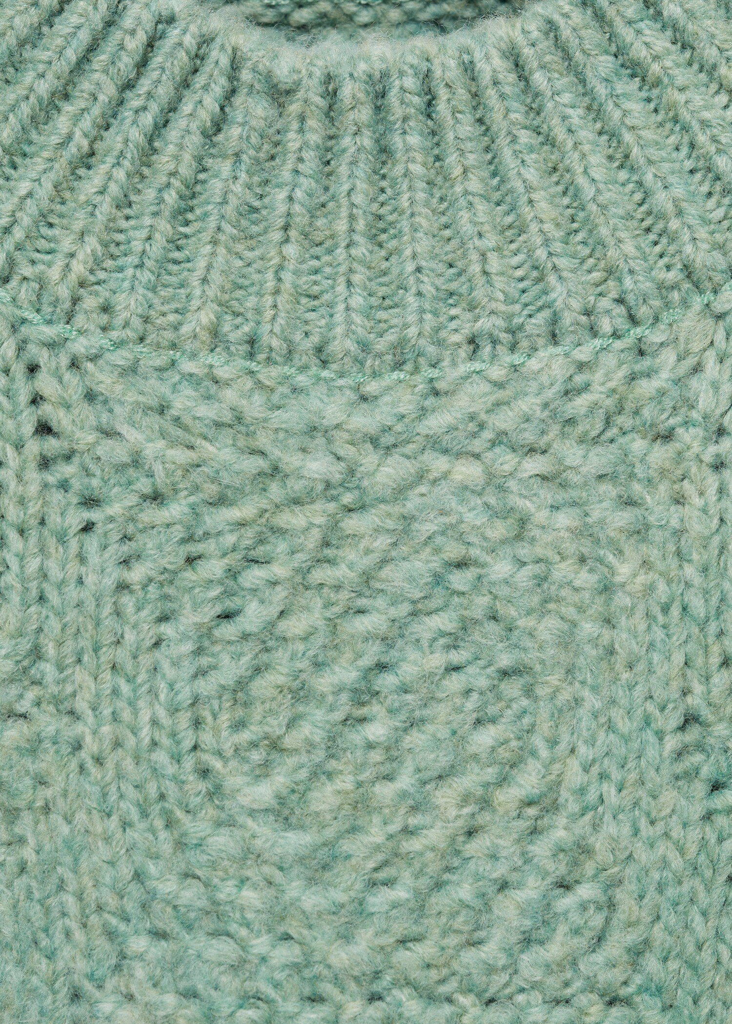 Knitted sweater with perkins neck - Details of the article 8