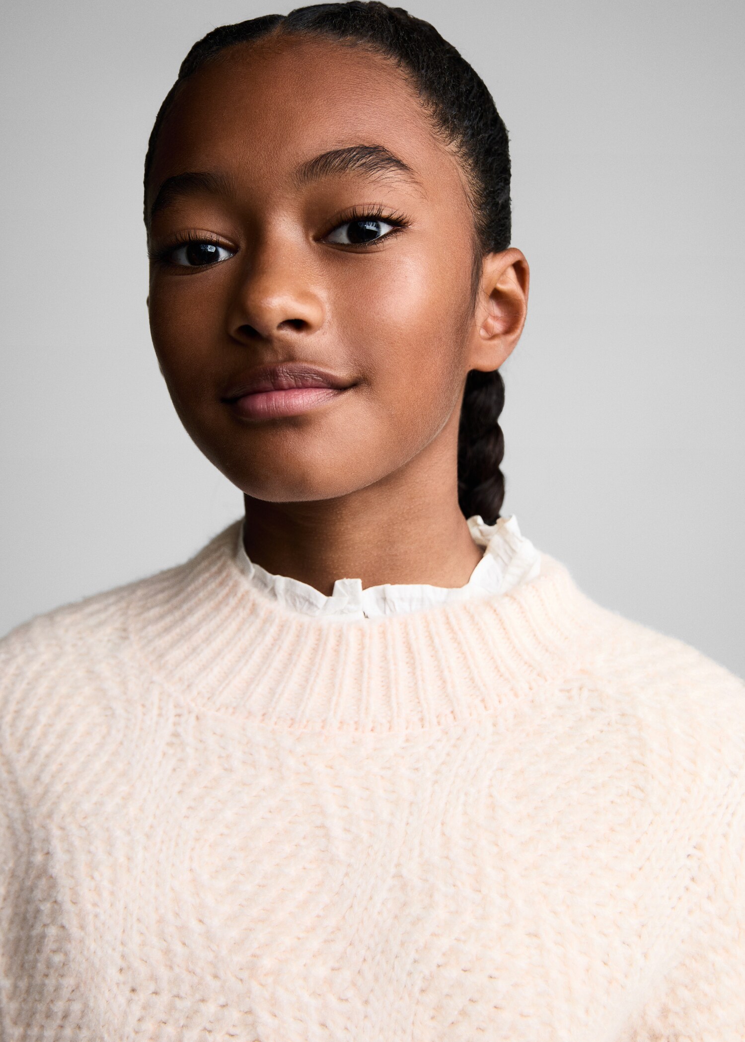 Knitted sweater with perkins neck - Details of the article 1