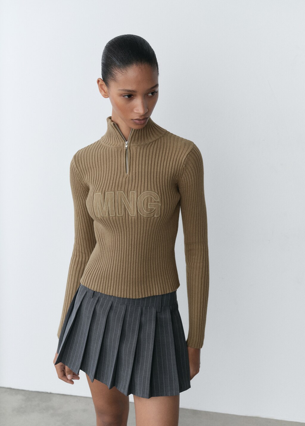 Perkins-neck sweater with logo