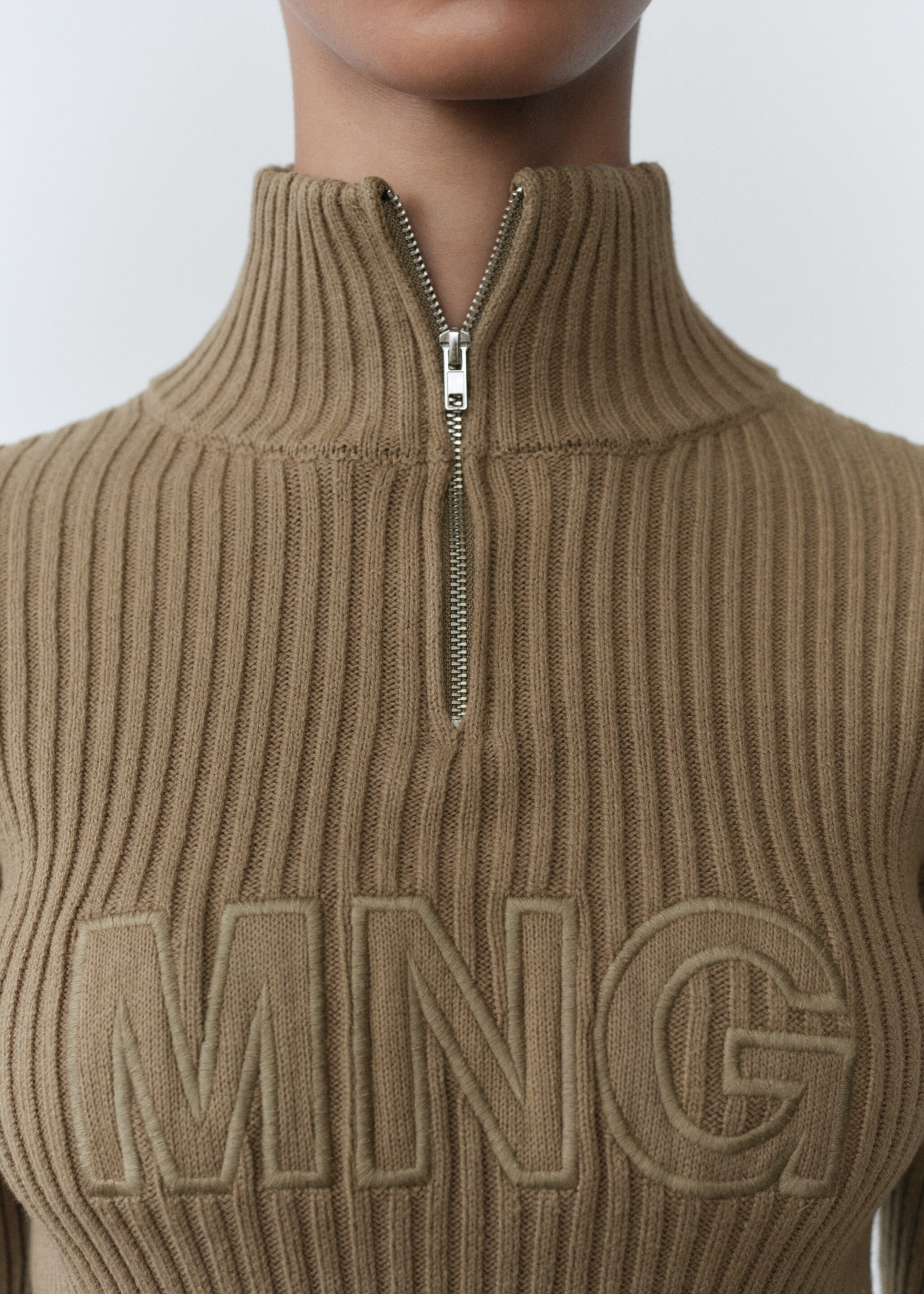 Pull-over col montant logo - Détail de l'article 6