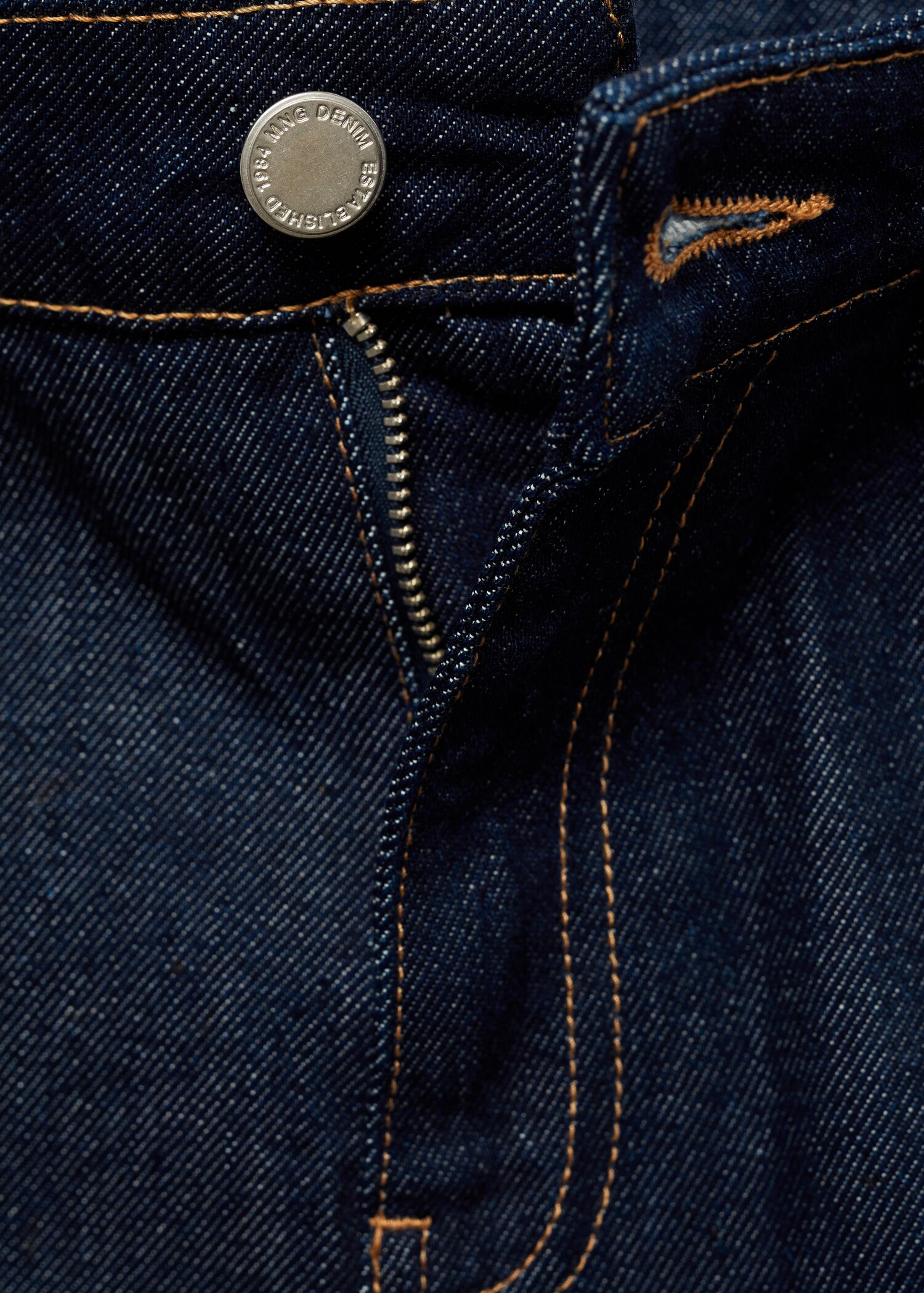 Straight-fit rinse-wash jeans with seams - Details of the article 0