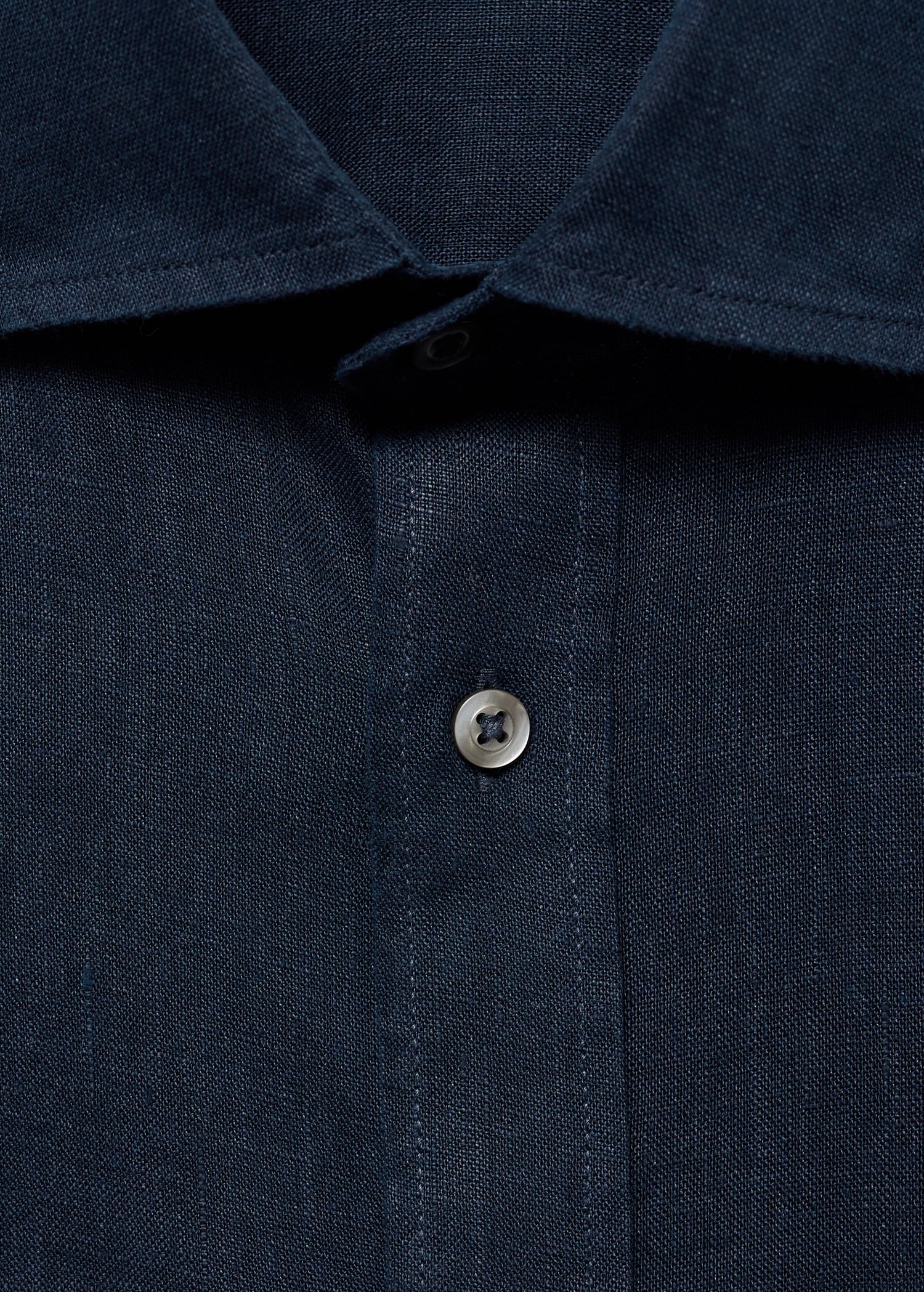 Classic fit 100% linen shirt - Details of the article 8