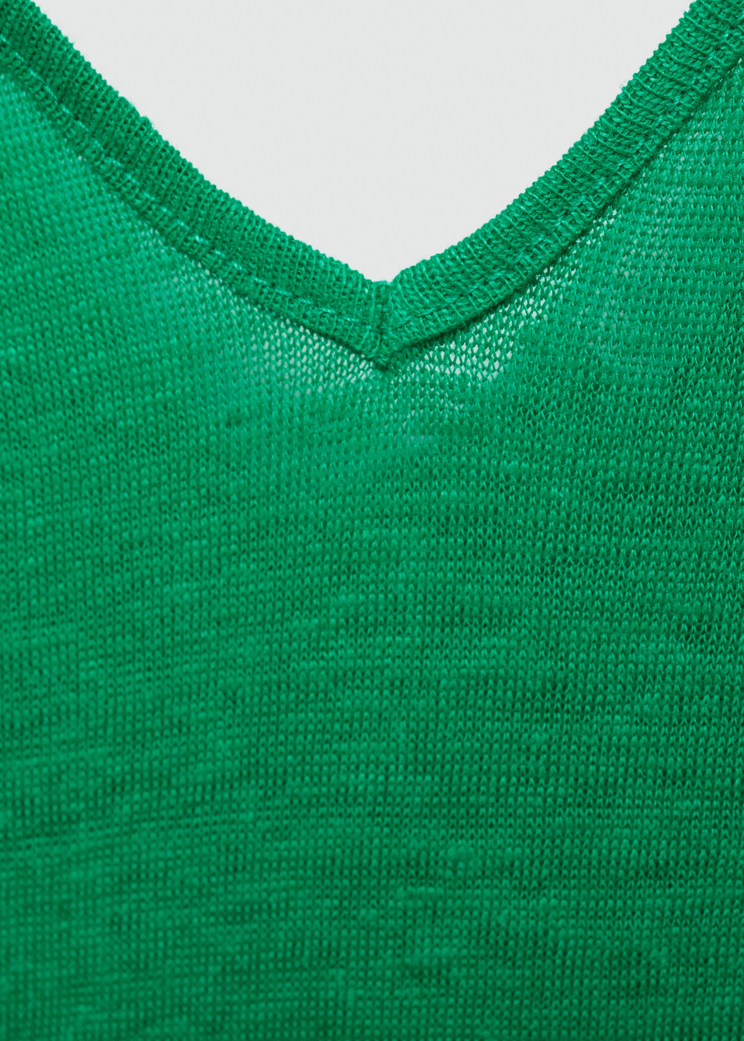 Linen top with knotted straps - Details of the article 8