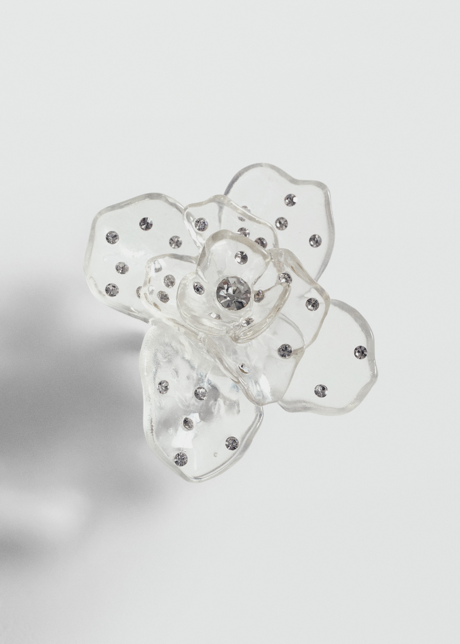 Transparent flower ring - Women | MANGO China