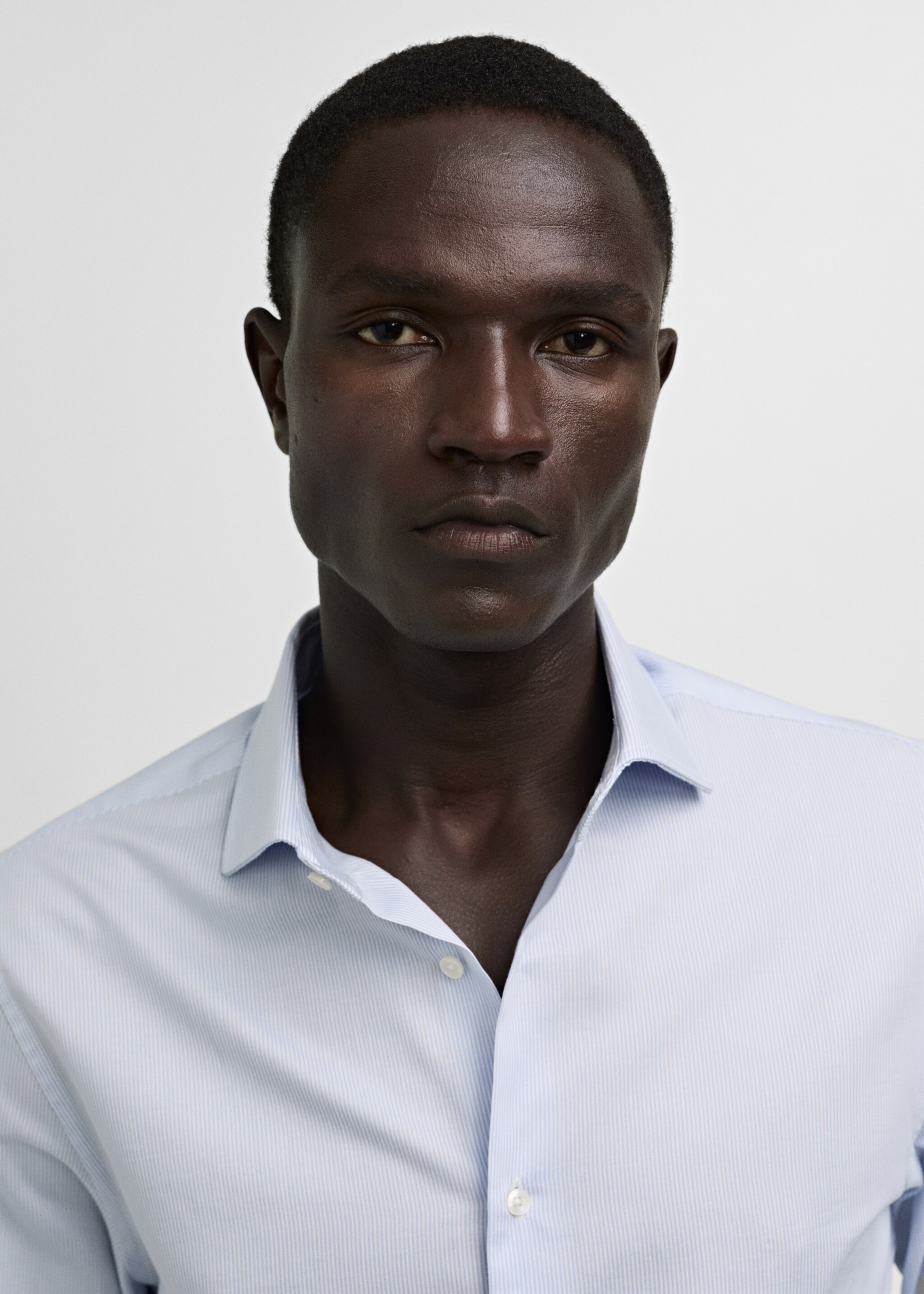 Slim-fit twill pinstripe suit shirt - Details of the article 1
