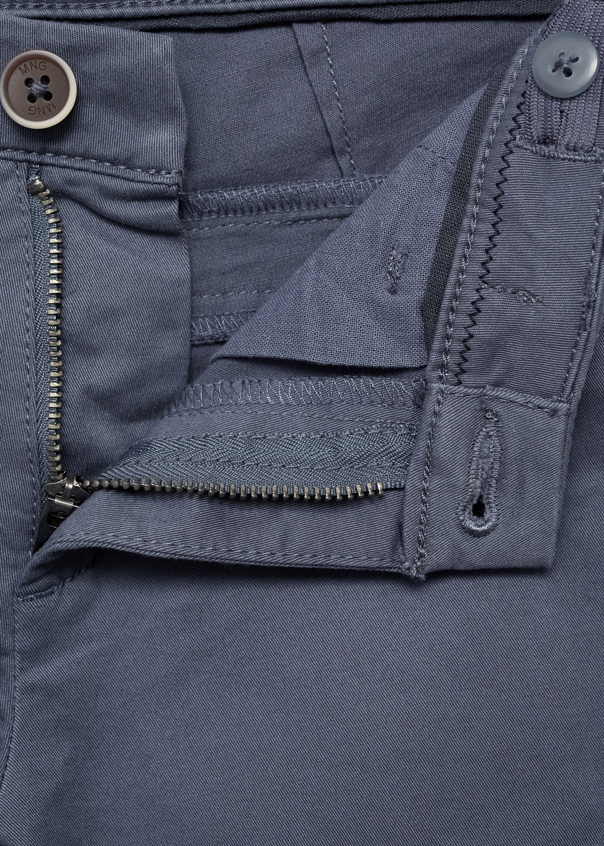Cotton chinos - Details of the article 0