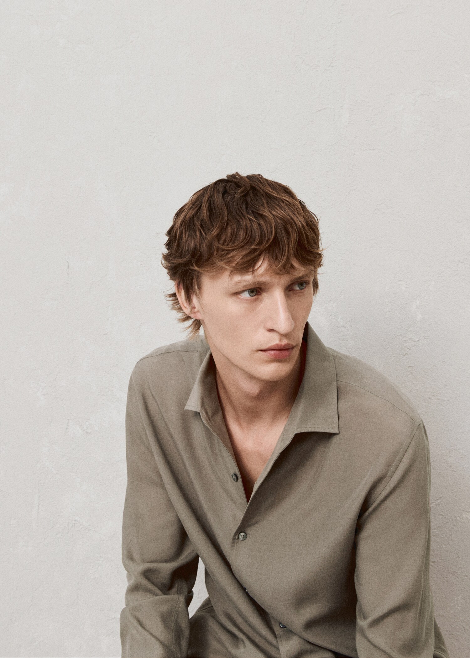 Regular-fit lyocell shirt - Man | MANGO United Kingdom