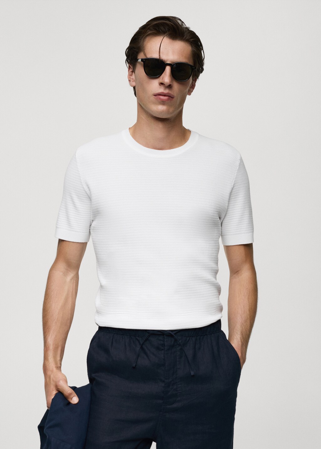 Mango Strick-T-Shirt aus Tencel mit Zopfmuster